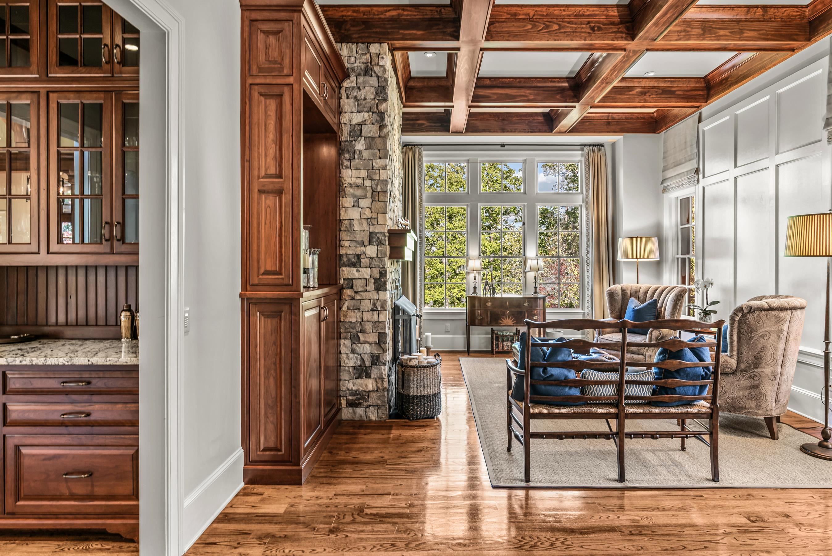 2030 LINGER LONGER DRIVE image 28