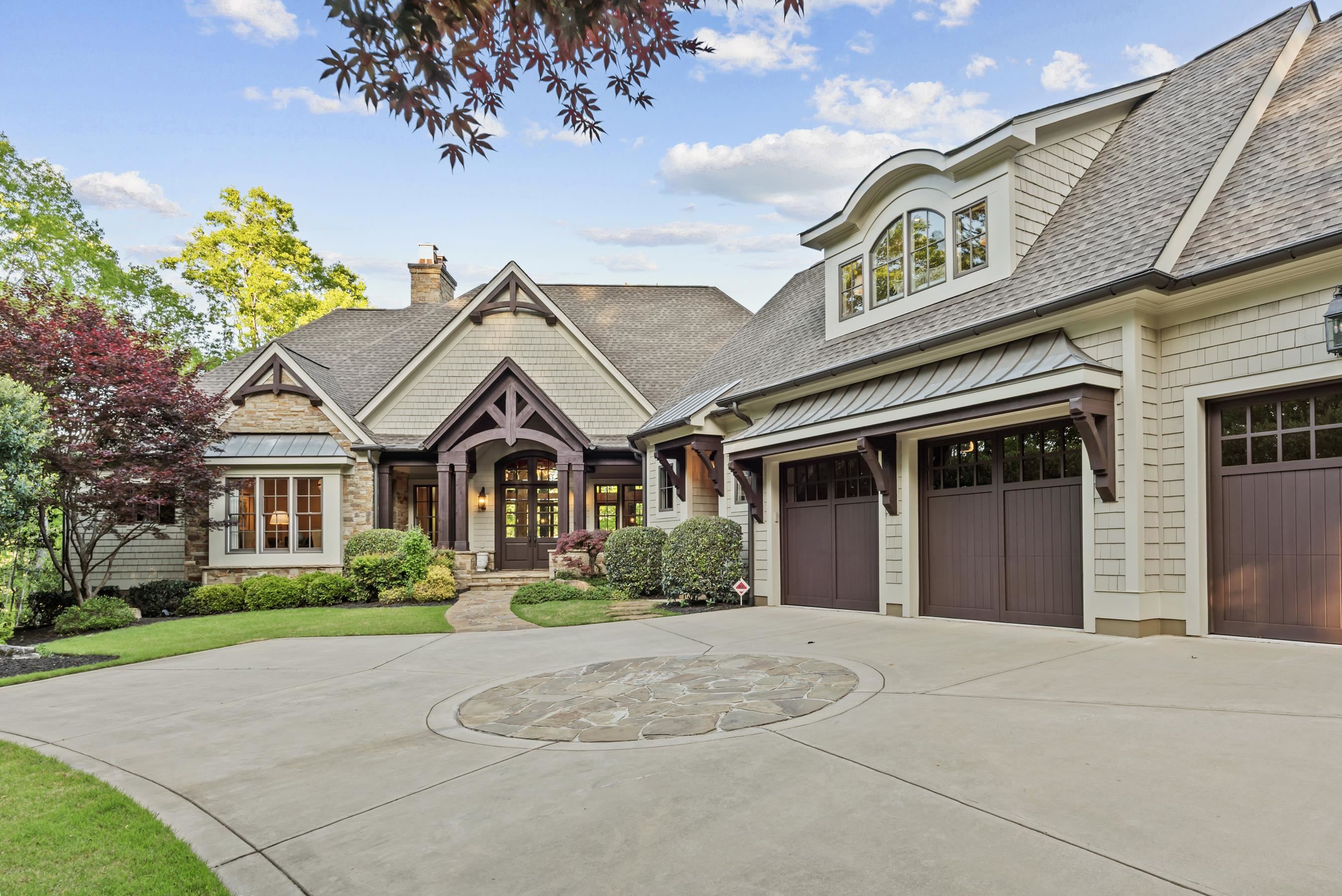 2030 LINGER LONGER DRIVE image 5