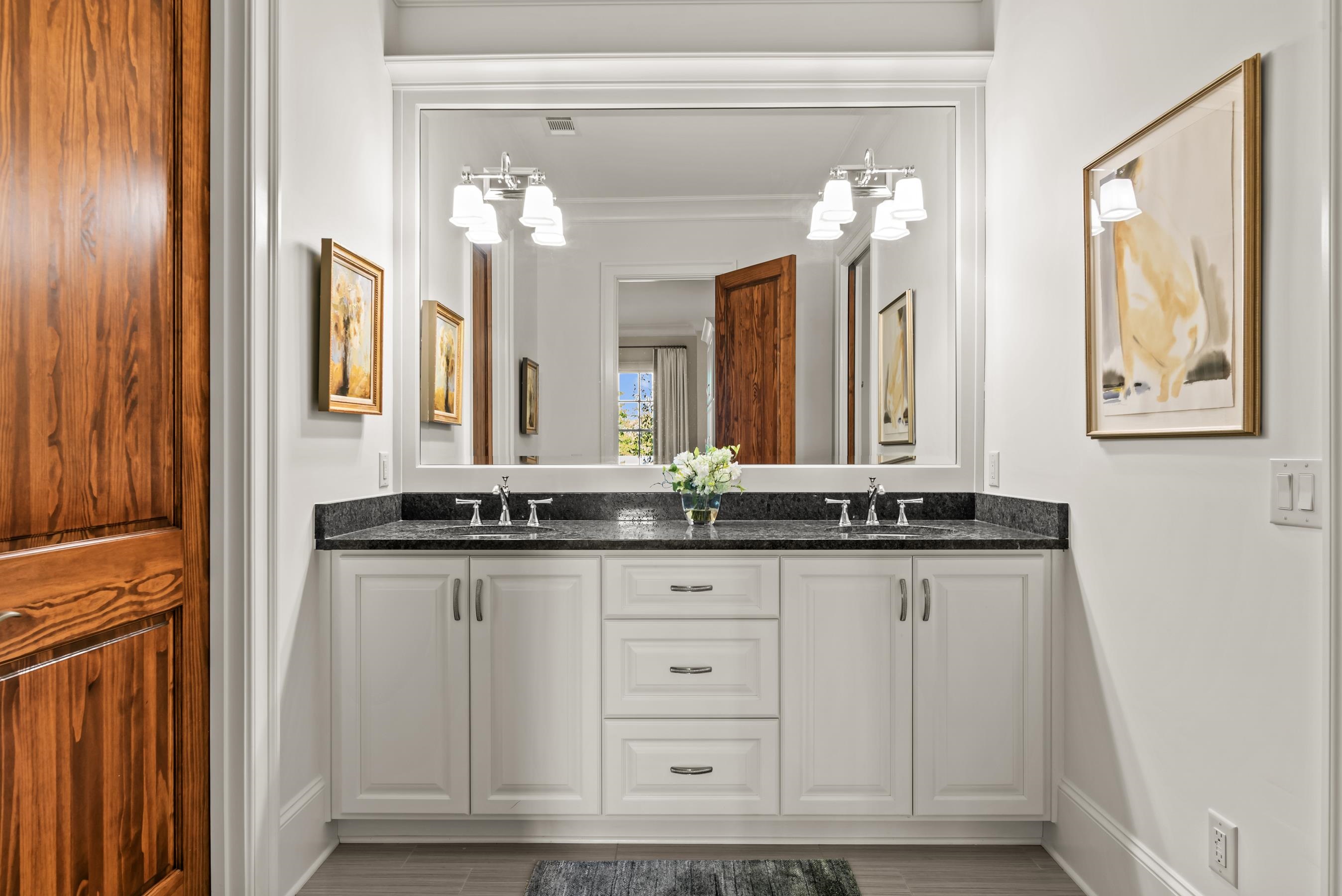 2030 LINGER LONGER DRIVE image 56