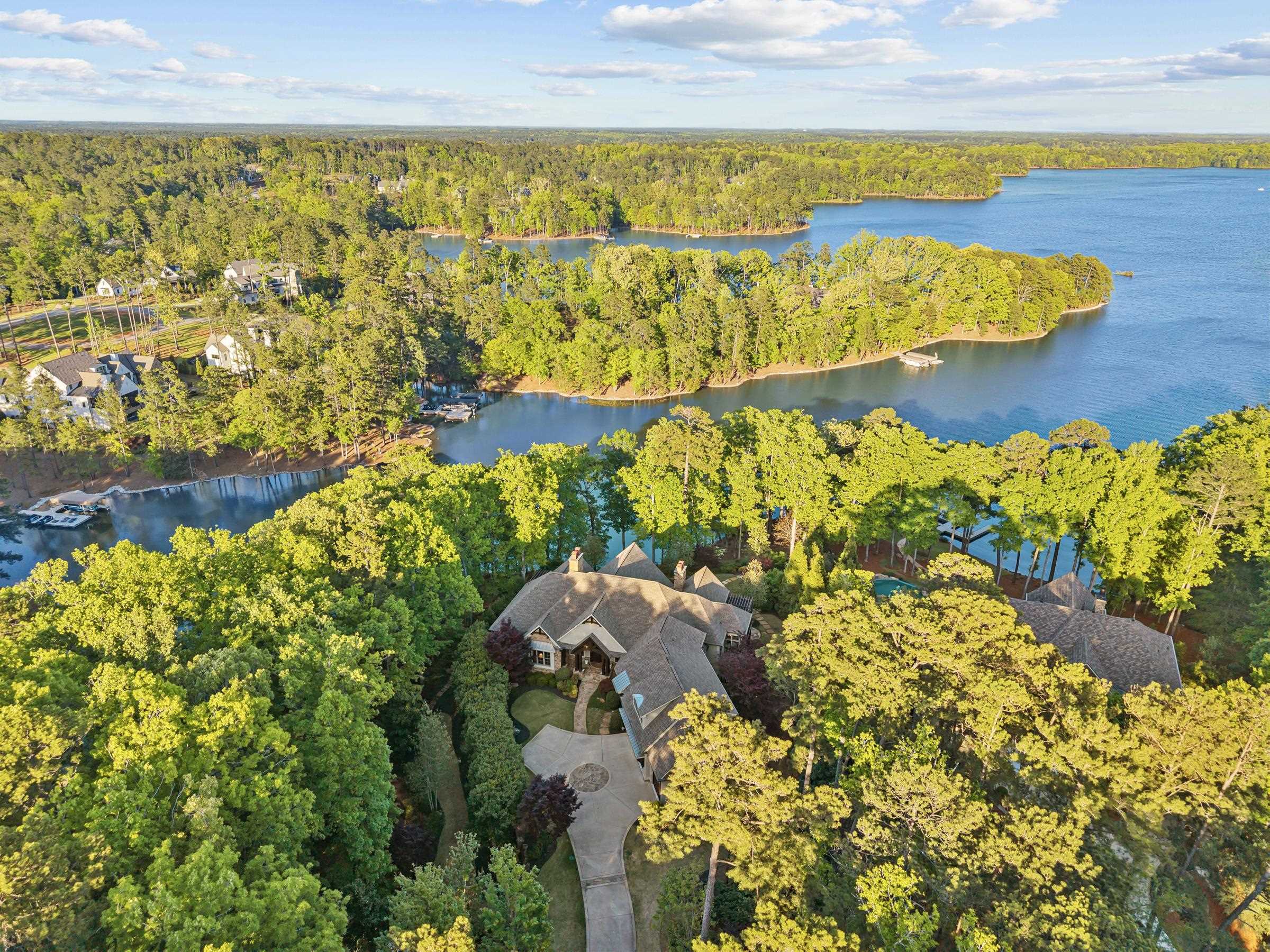 2030 LINGER LONGER DRIVE image 10