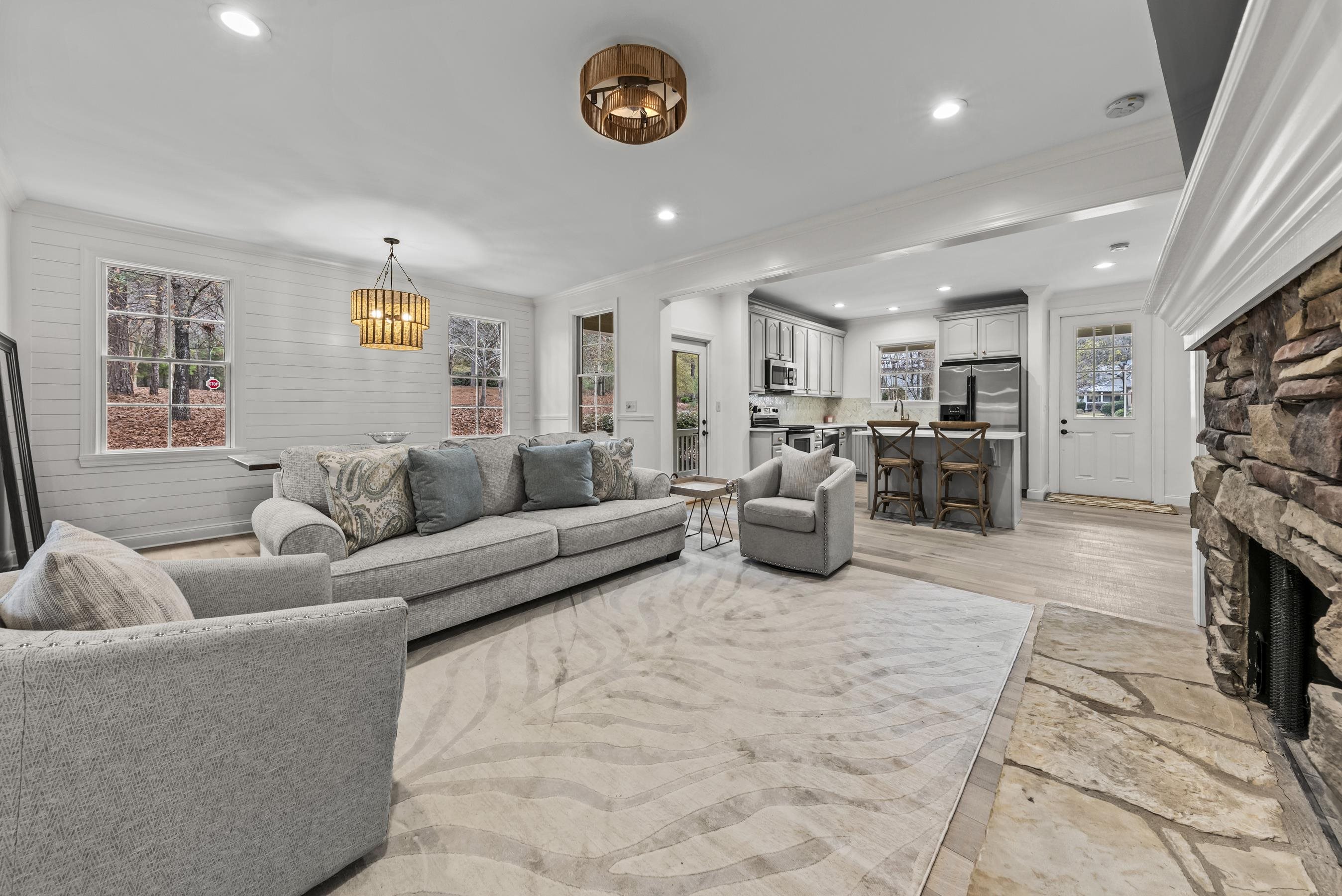 1140 STARBOARD DRIVE image 14