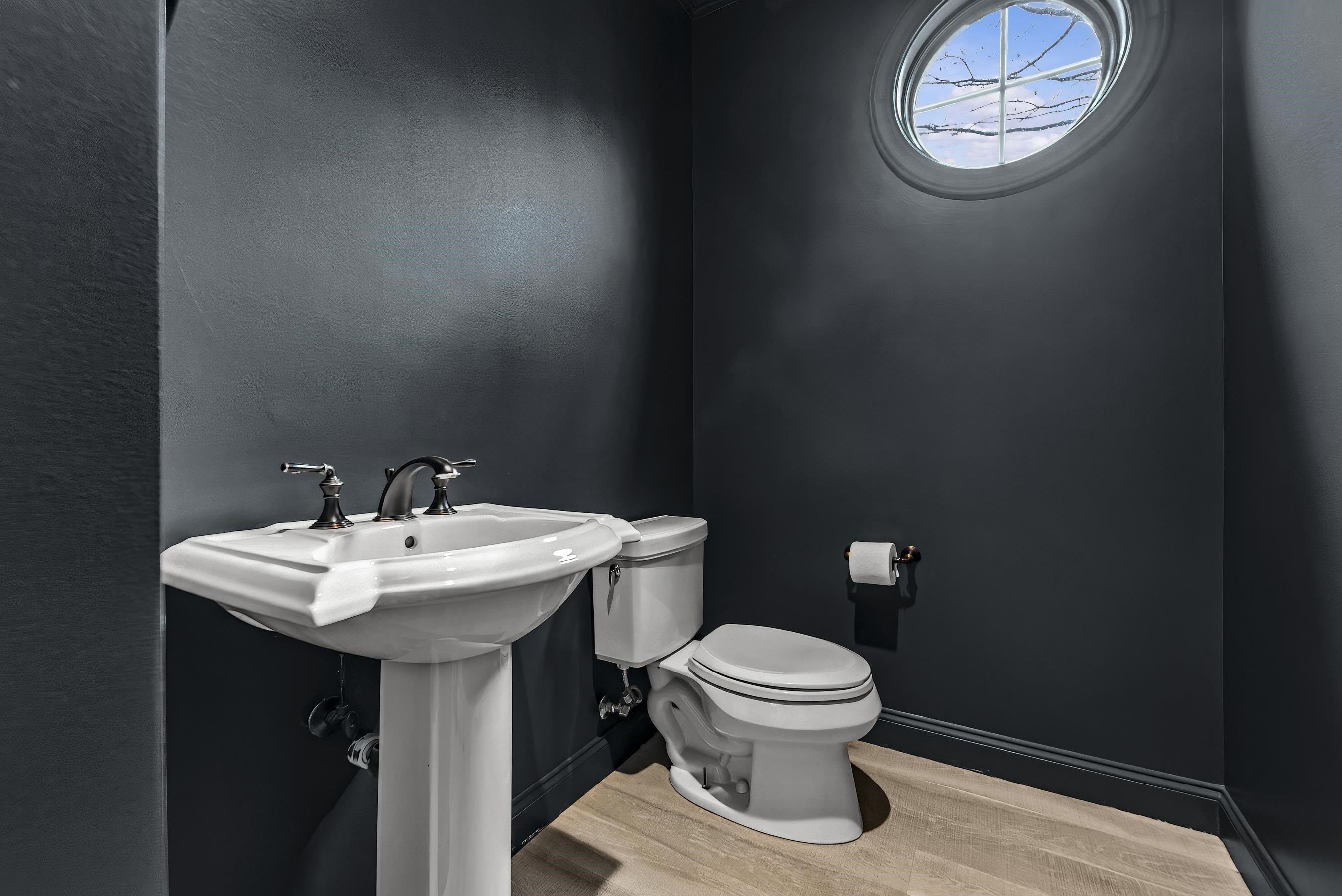 1140 STARBOARD DRIVE image 24