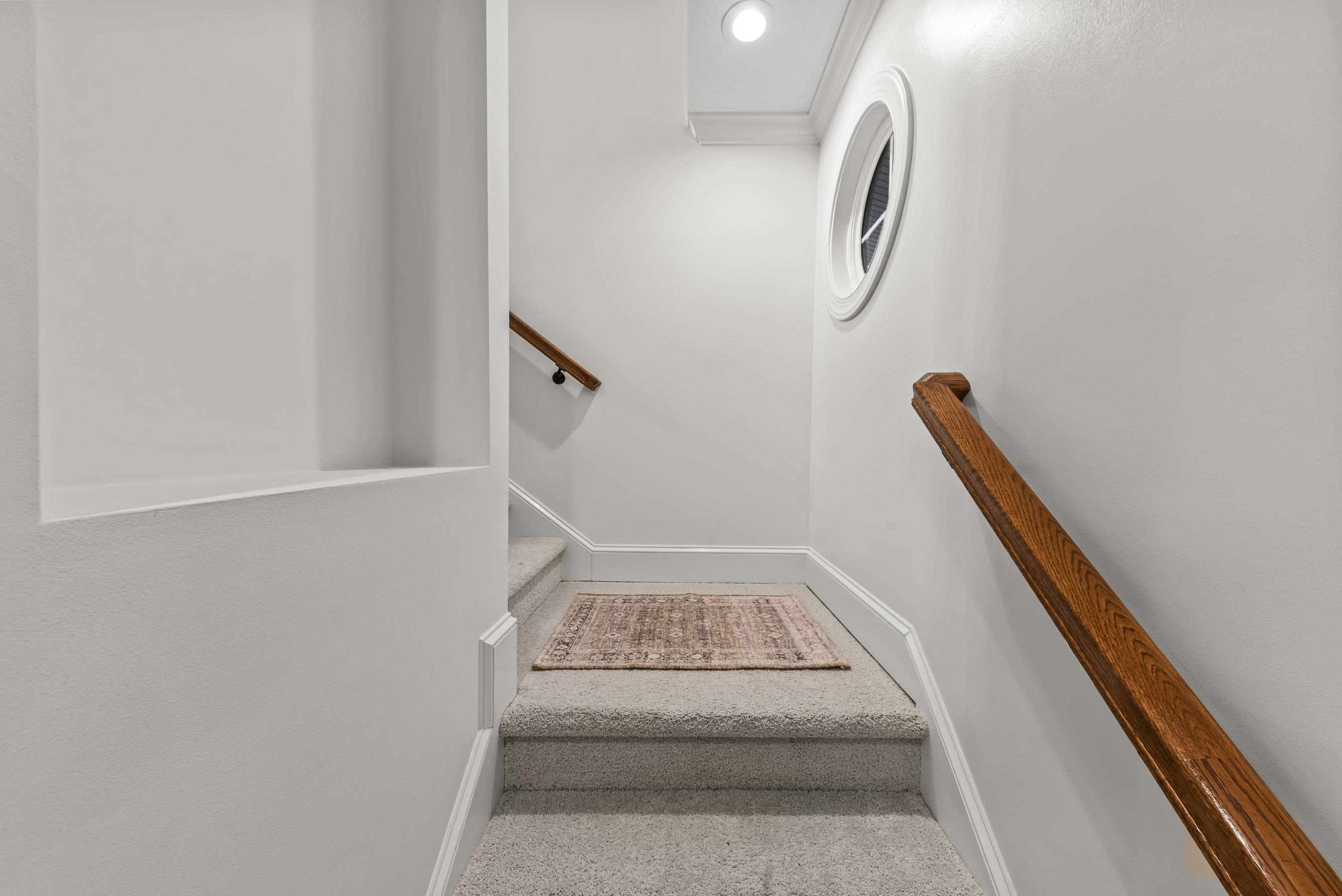 1140 STARBOARD DRIVE image 25