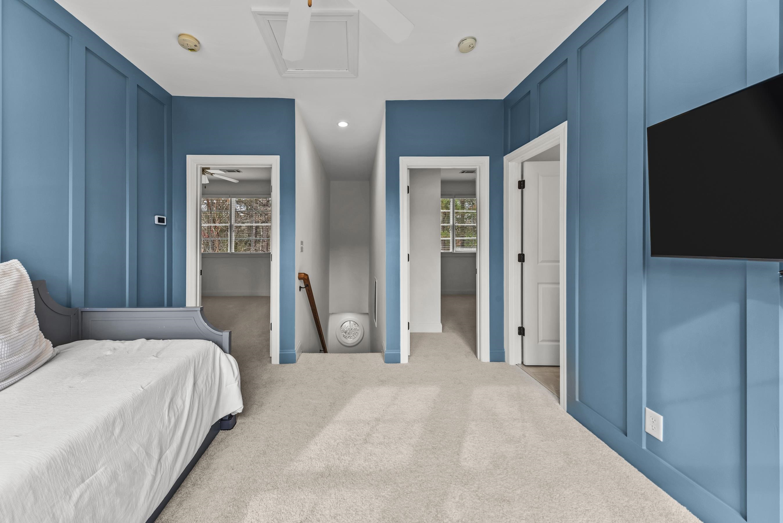 1140 STARBOARD DRIVE image 27