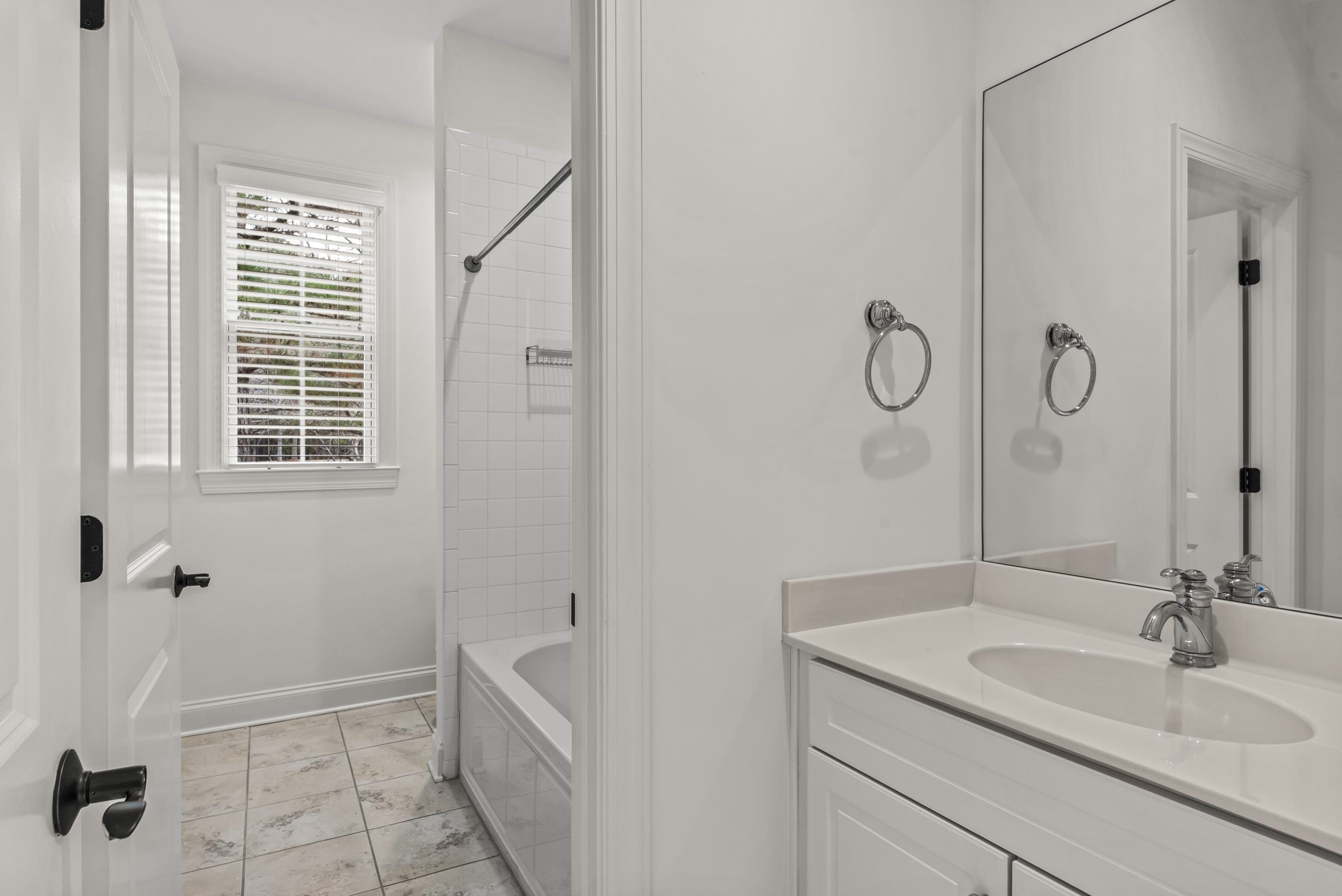 1140 STARBOARD DRIVE image 32