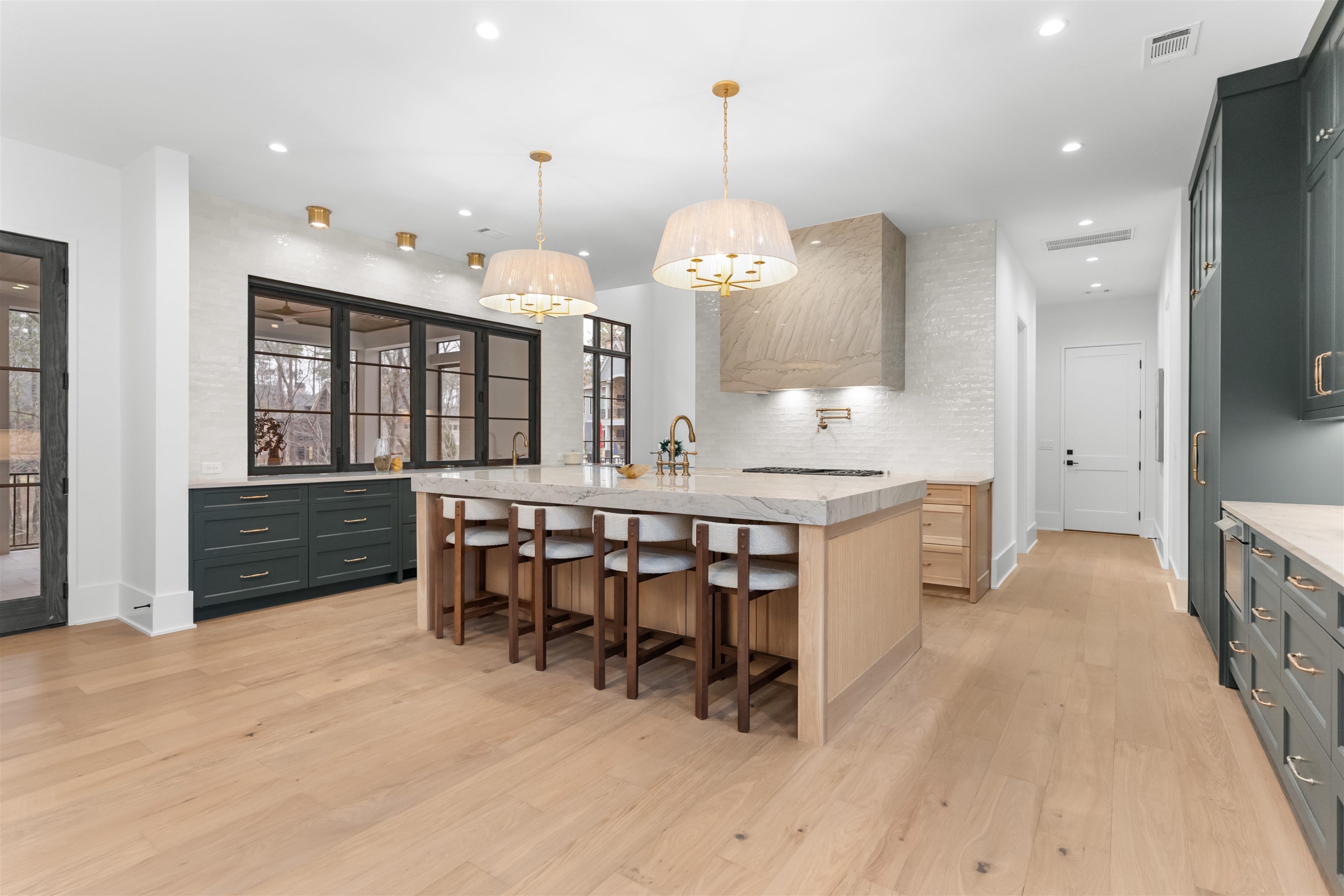 1131 BROADPOINT DRIVE image 19