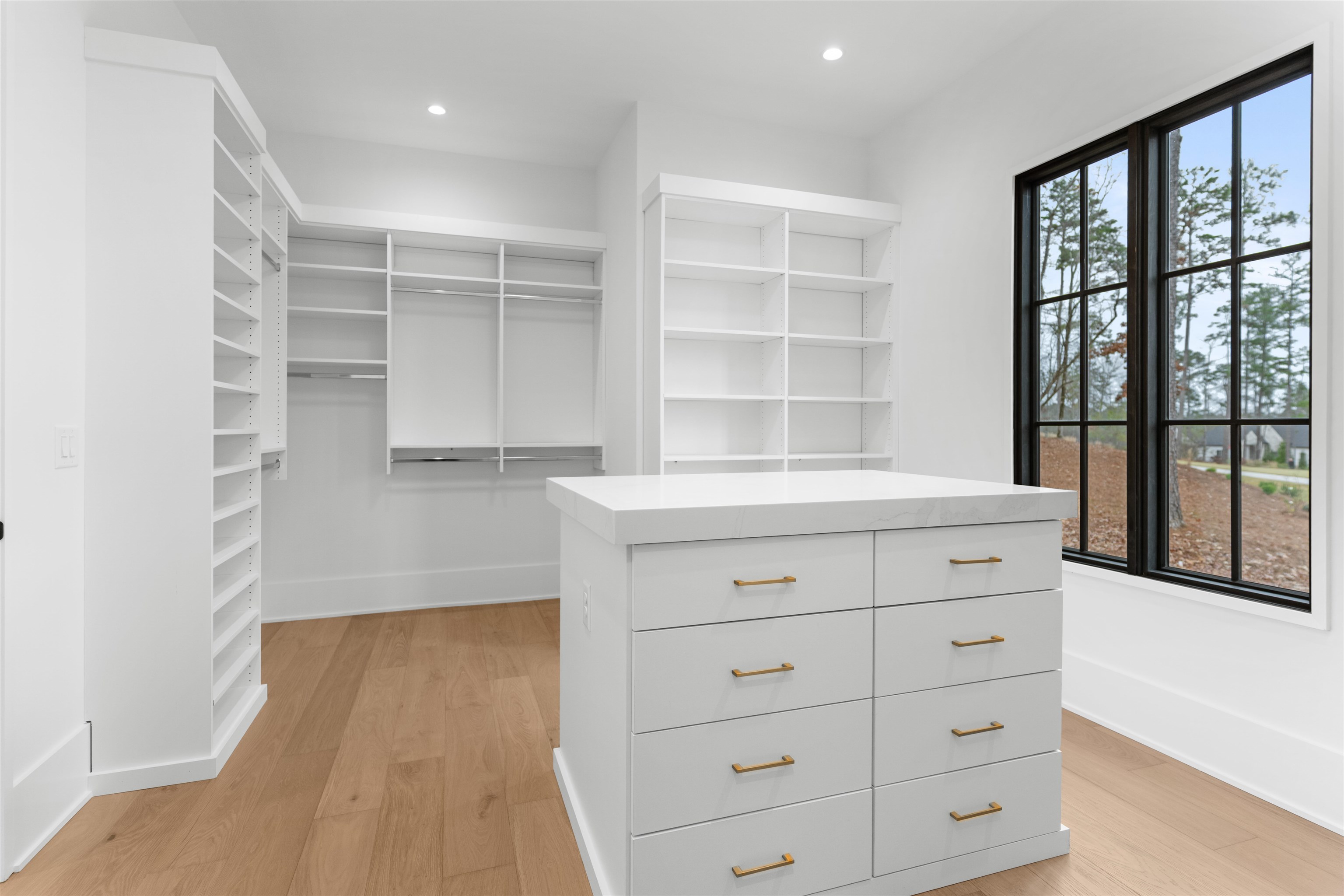 1131 BROADPOINT DRIVE image 40