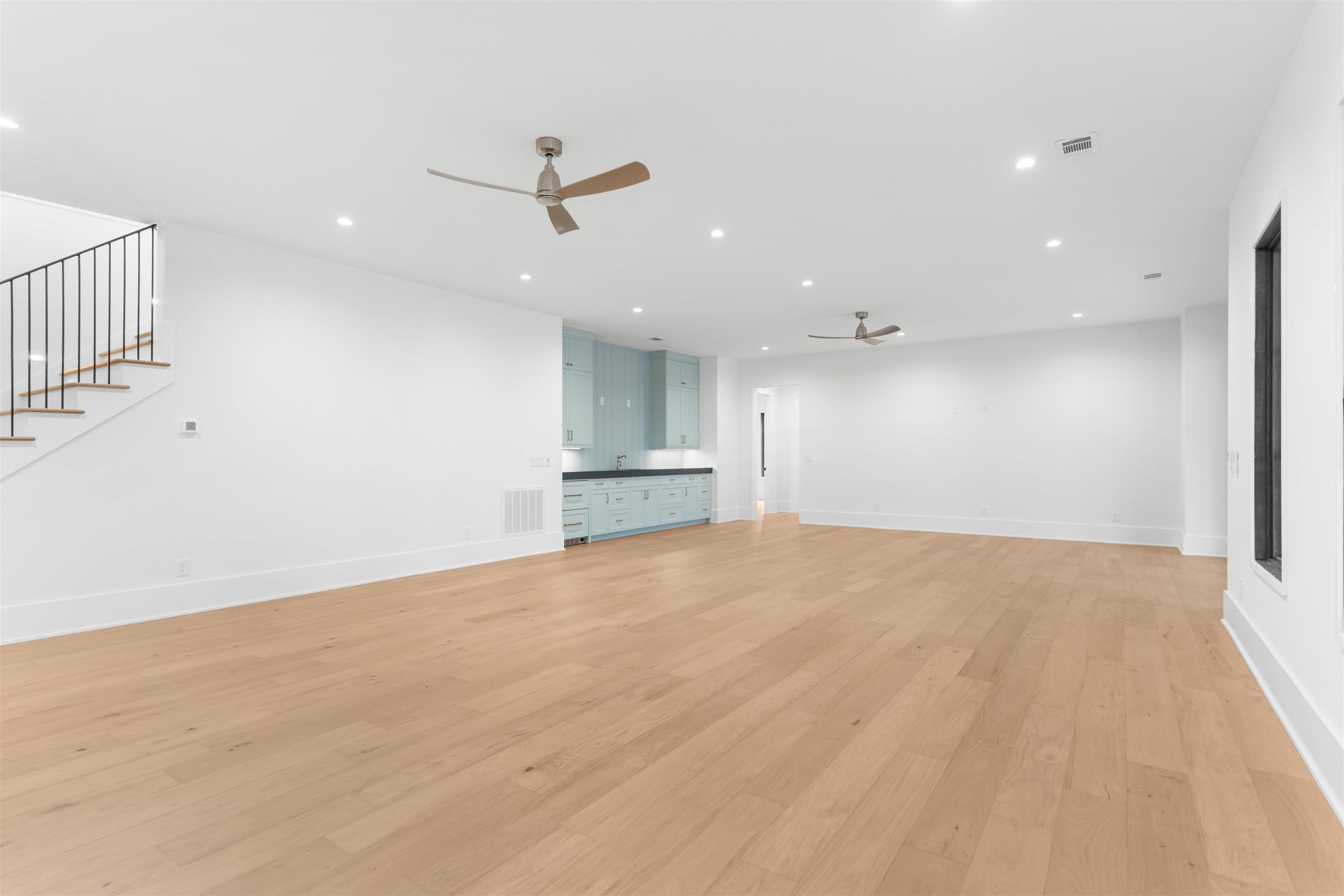 1131 BROADPOINT DRIVE image 54