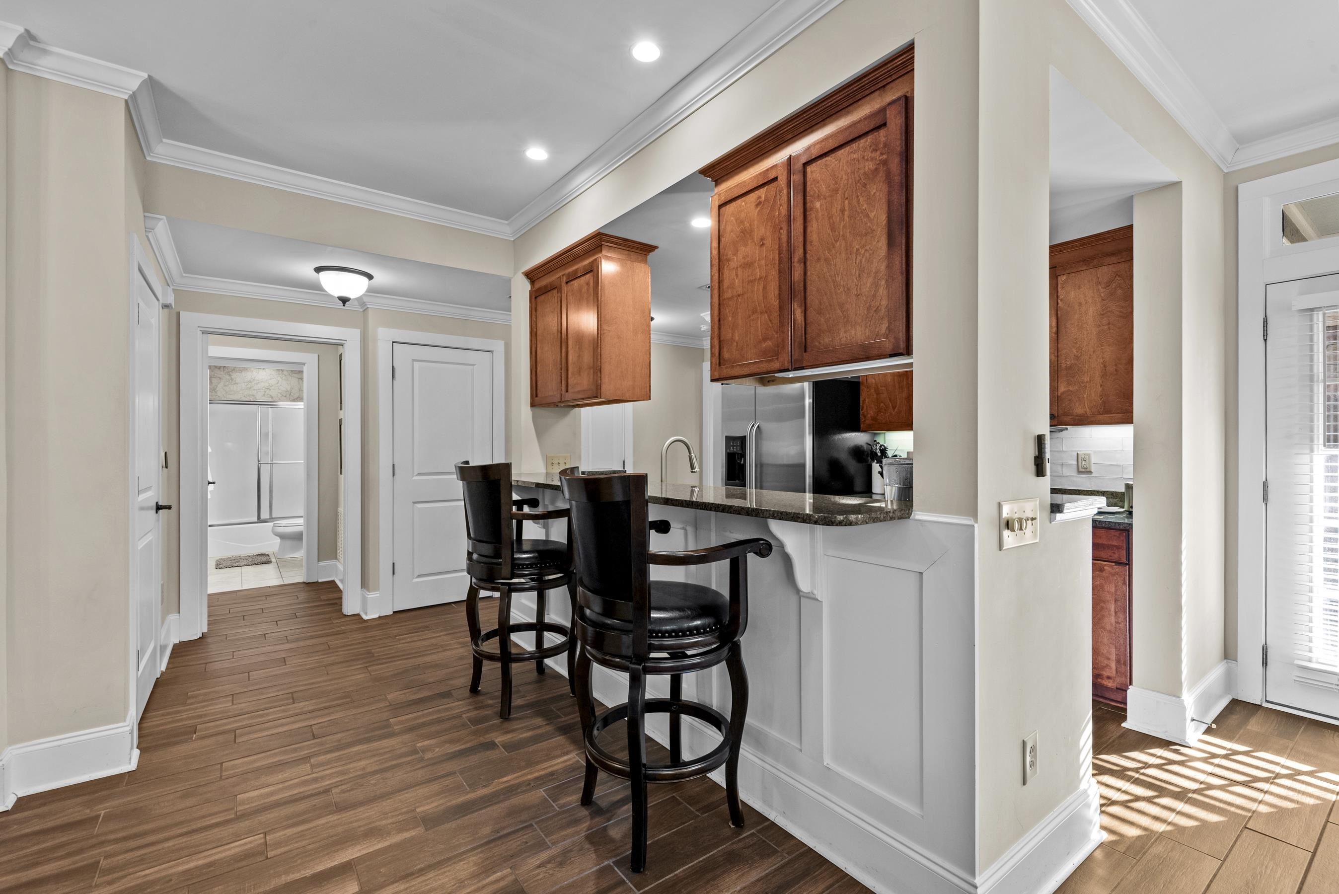 1030A CREEKSIDE image 12