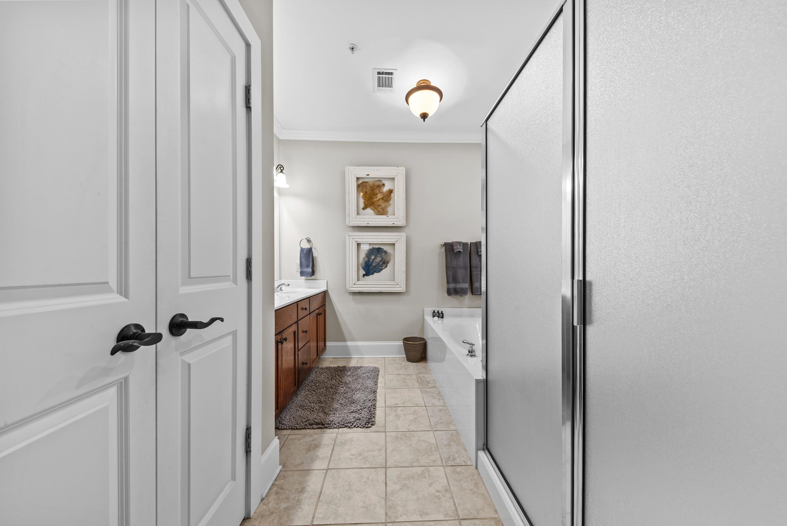 1030A CREEKSIDE image 23