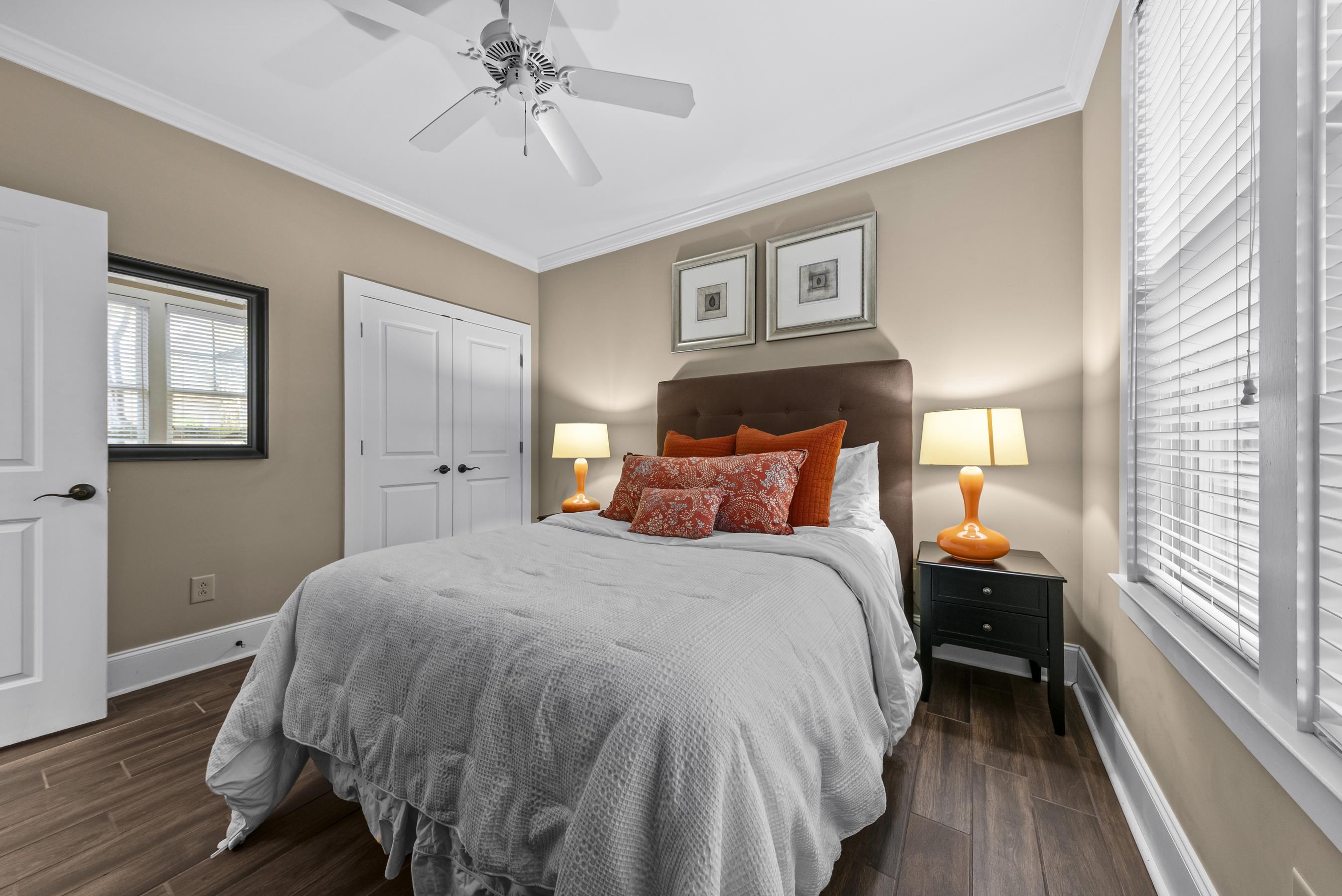 1030A CREEKSIDE image 28