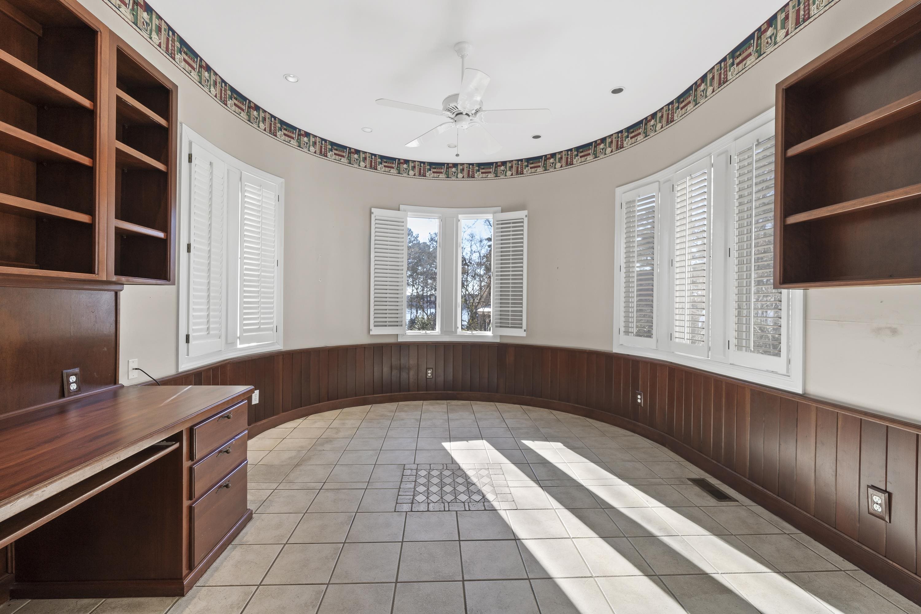 1181 BIG WATER CIRCLE image 32