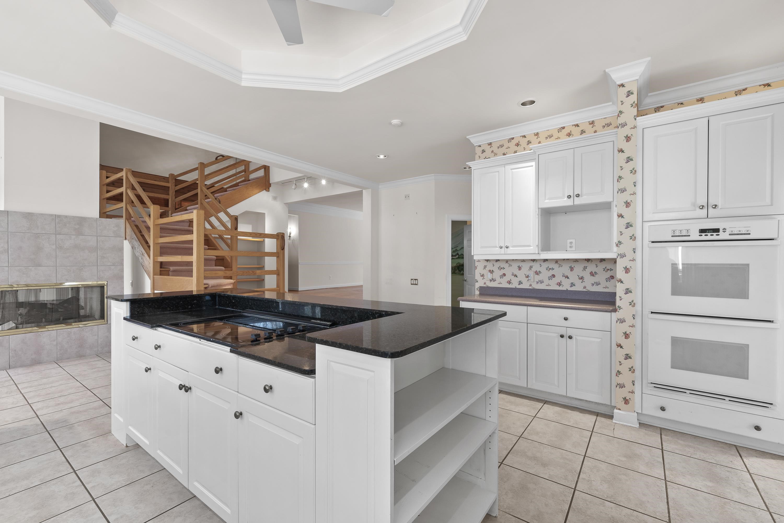 1181 BIG WATER CIRCLE image 39