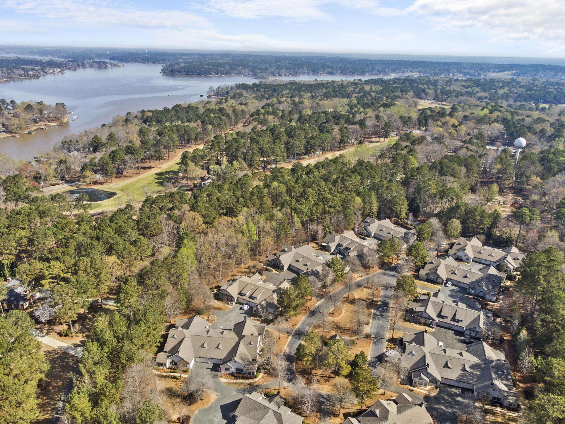 110 EDGEWOOD COURT image 12