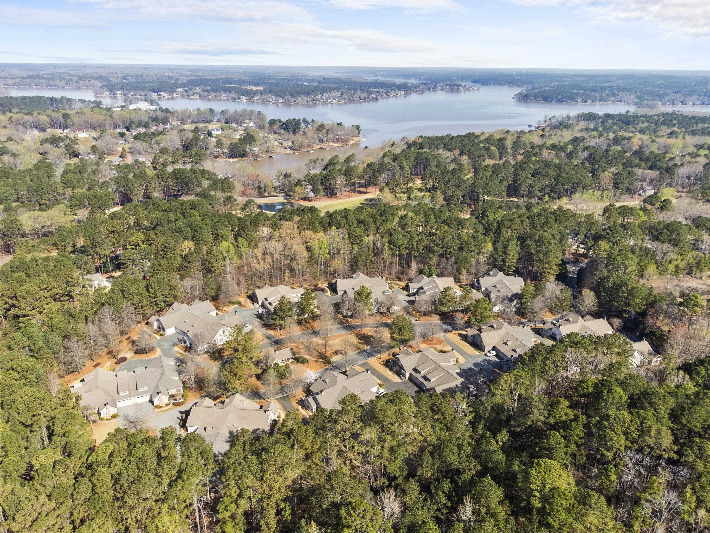 110 EDGEWOOD COURT image 13