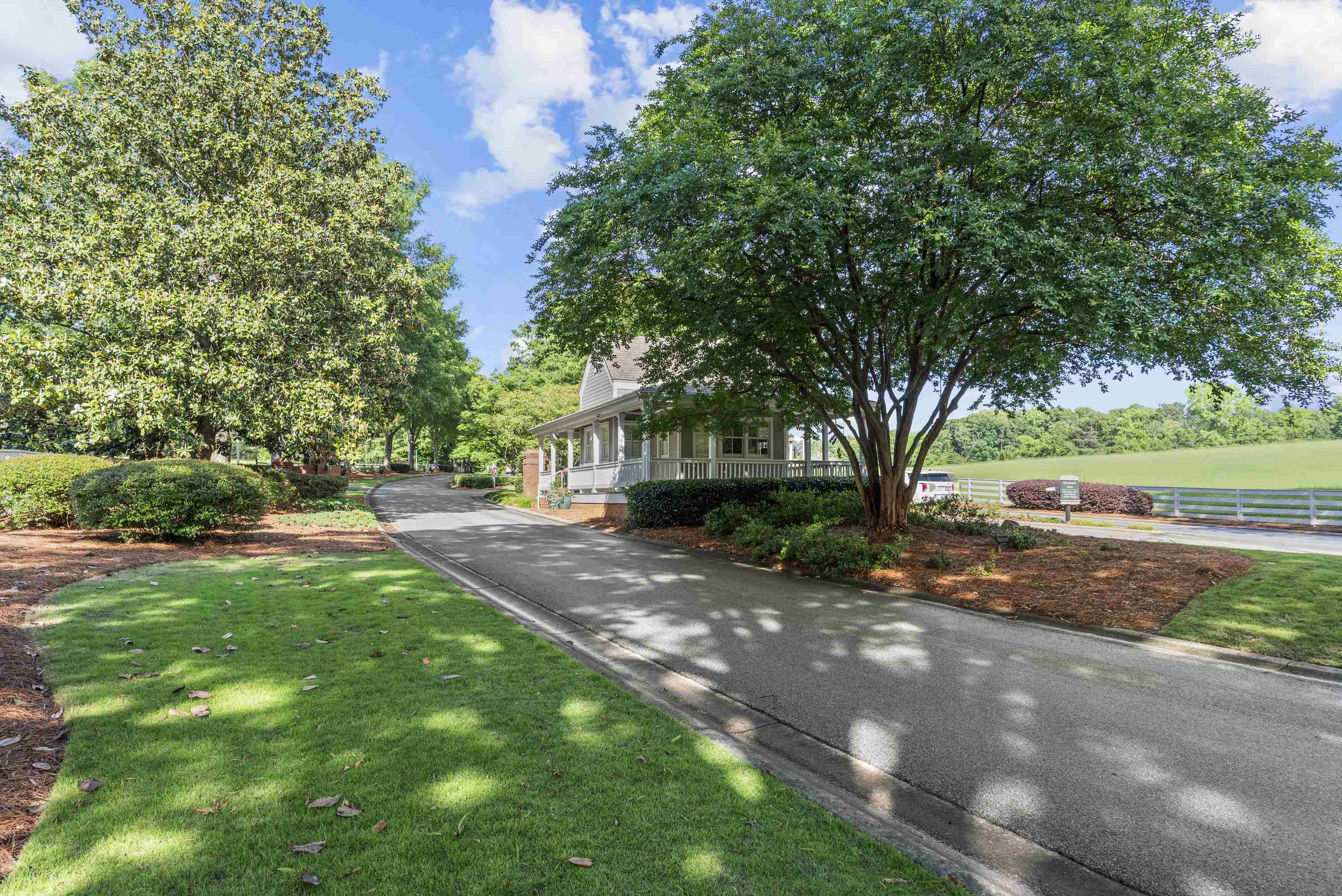 110 EDGEWOOD COURT image 51