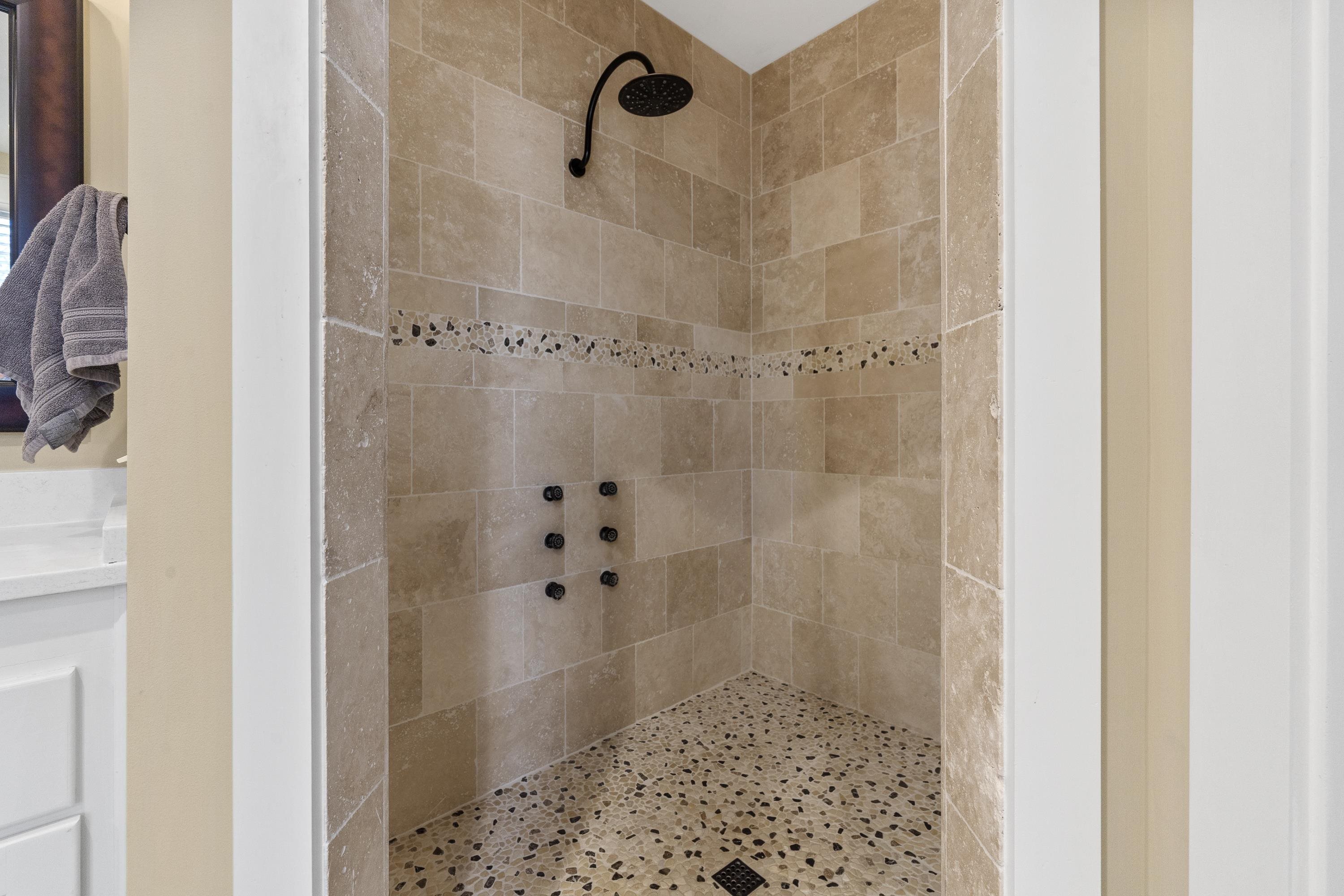 100 CAMELREST LANE image 22