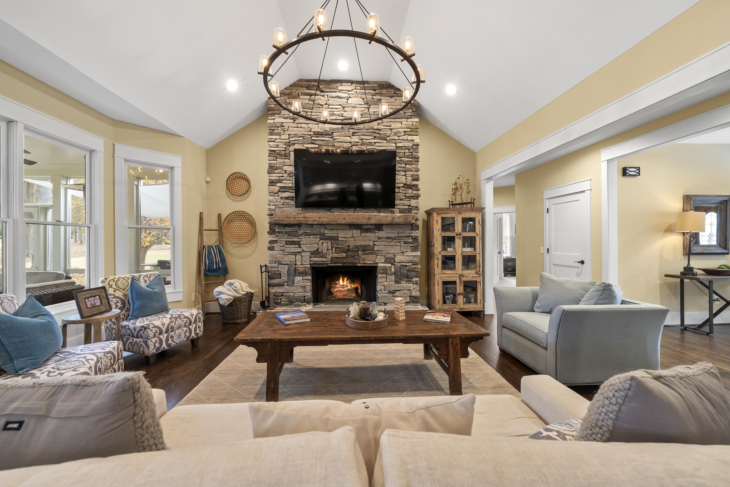 100 CAMELREST LANE image 7