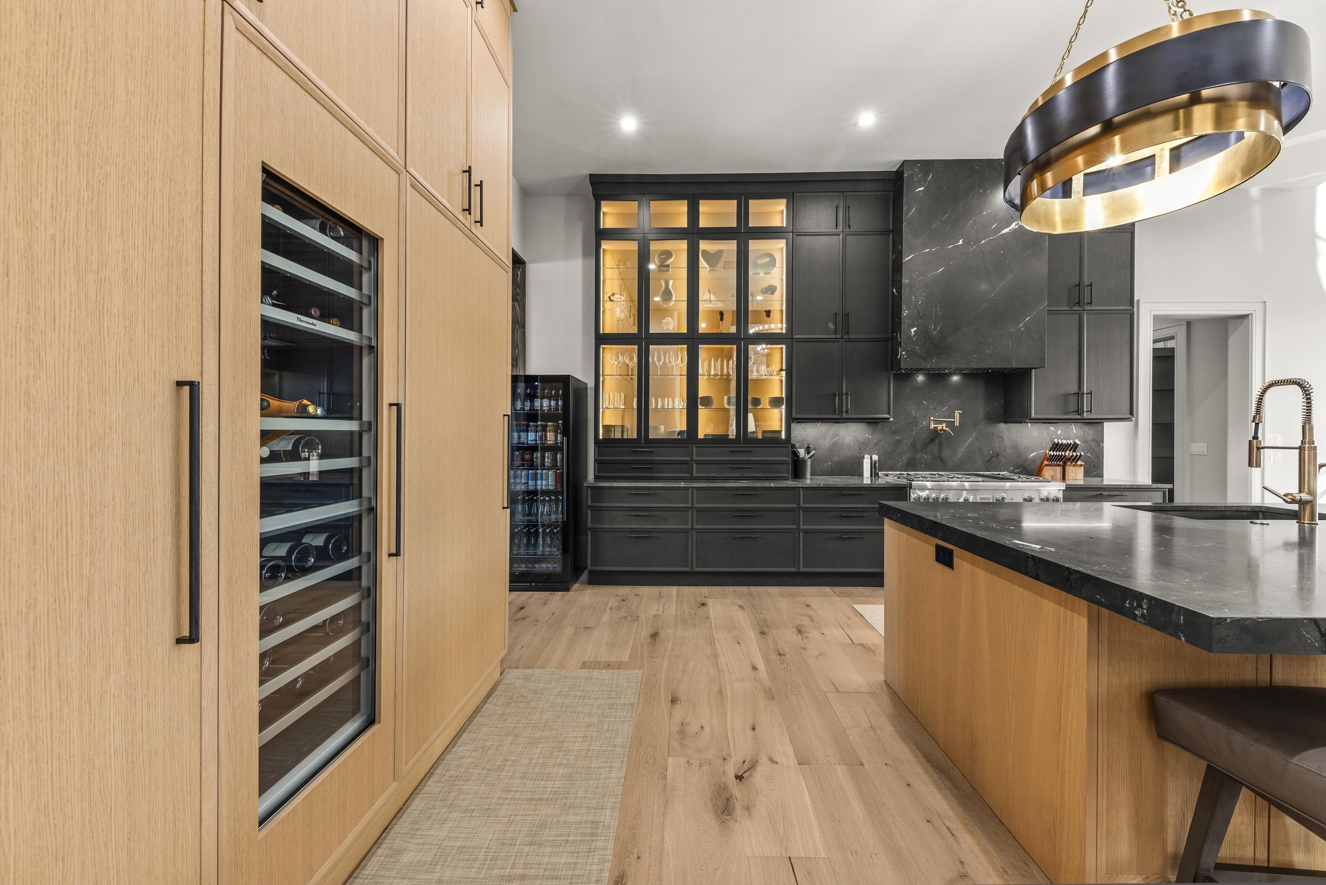 1131 NEARY RIDGE image 15