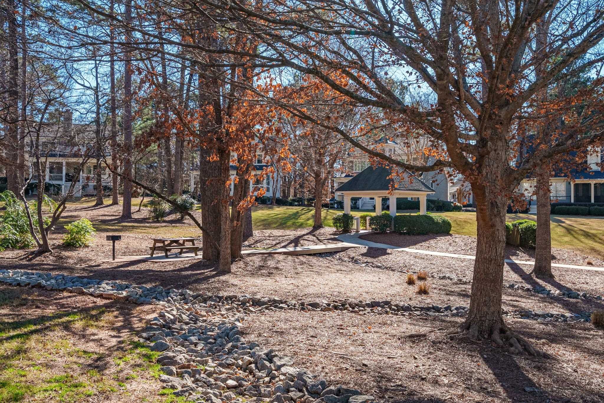 1030 VILLAGE LOOP image 31