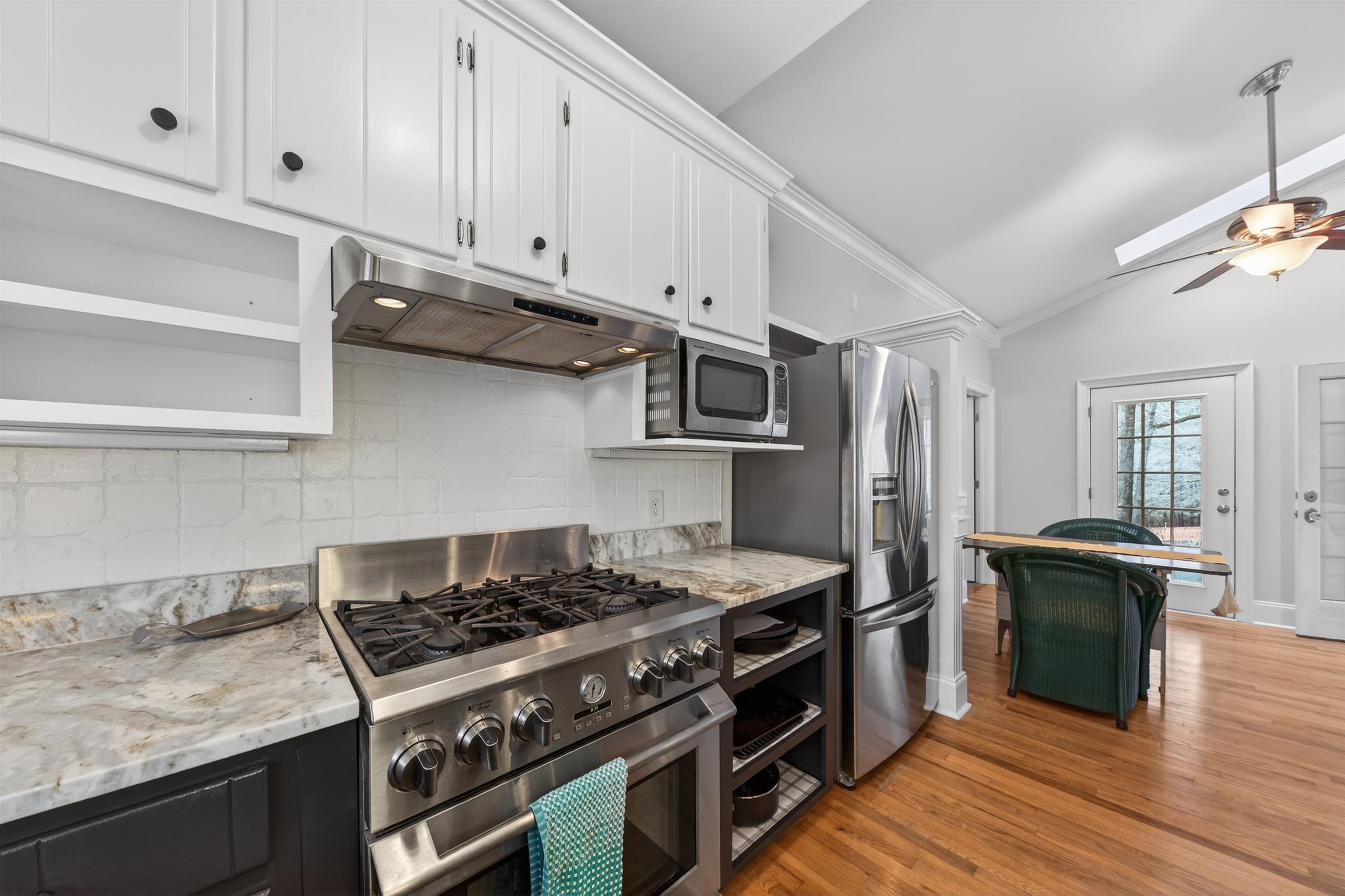 1091 MAPLE RIDGE WAY image 14