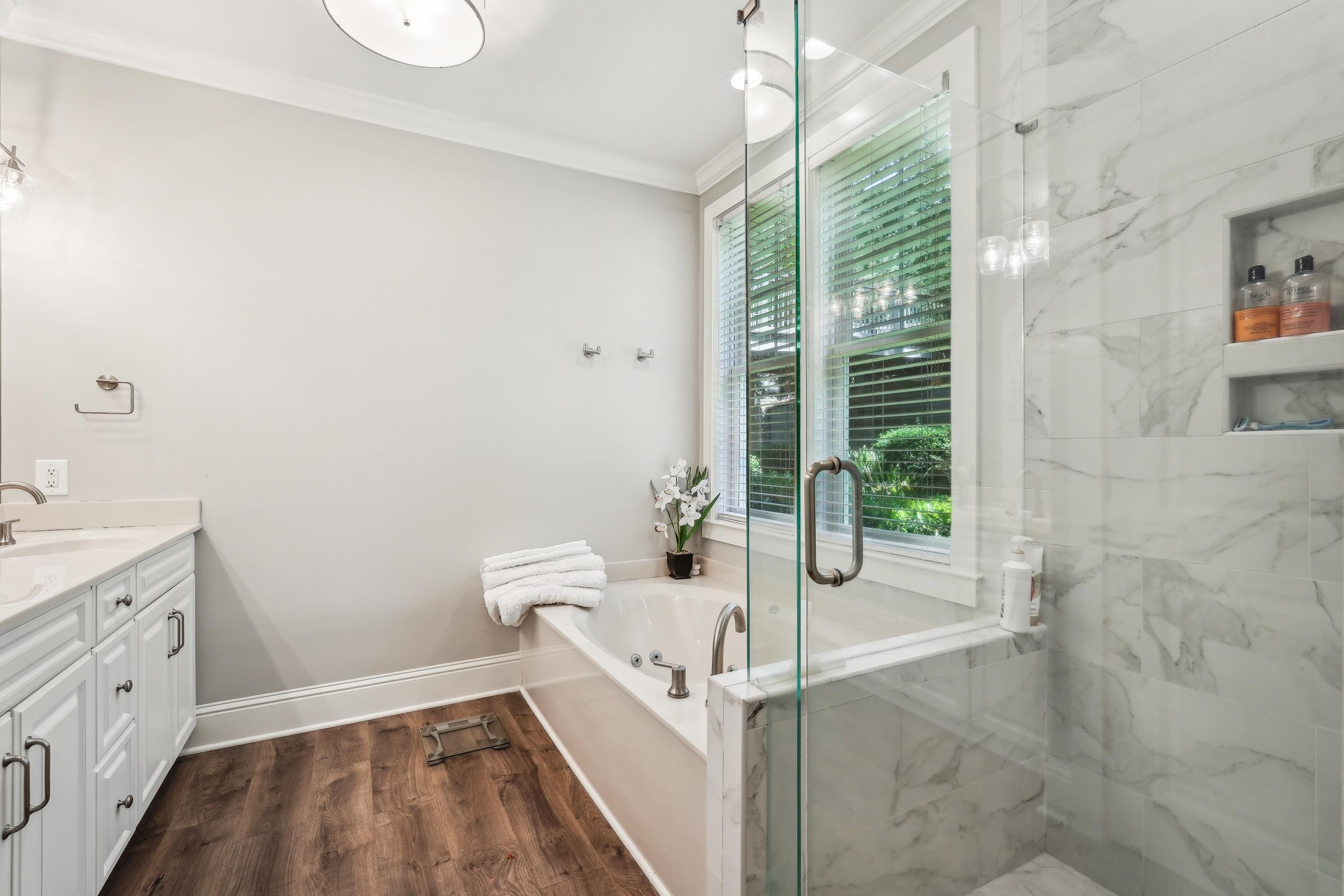 1050A TAILWATER image 28