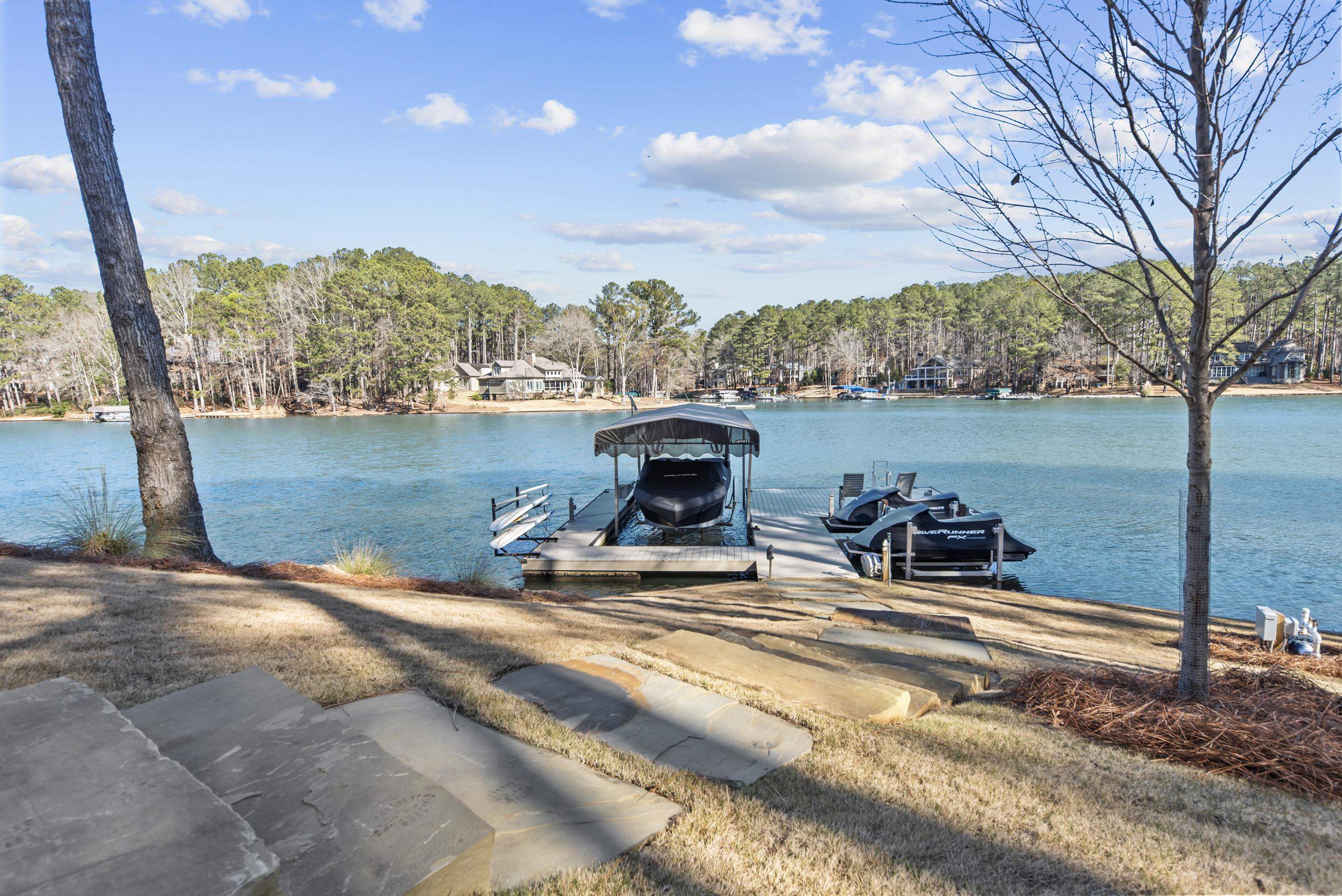 1131 DAVISON DRIVE image 5