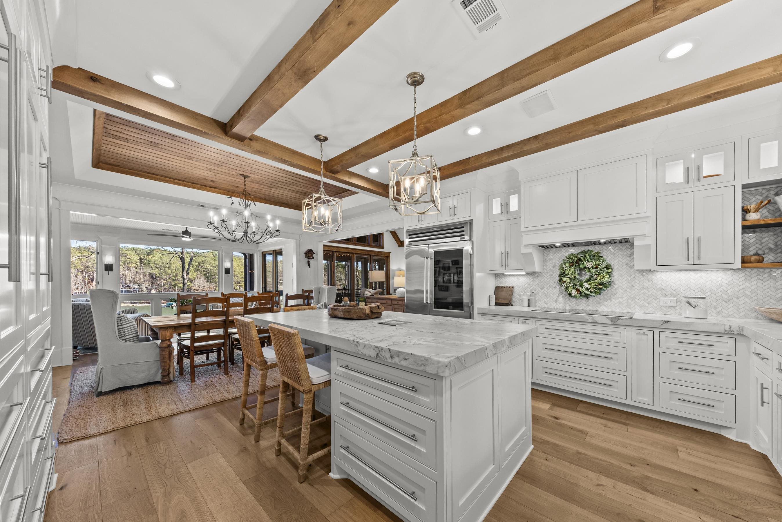 1131 DAVISON DRIVE image 44