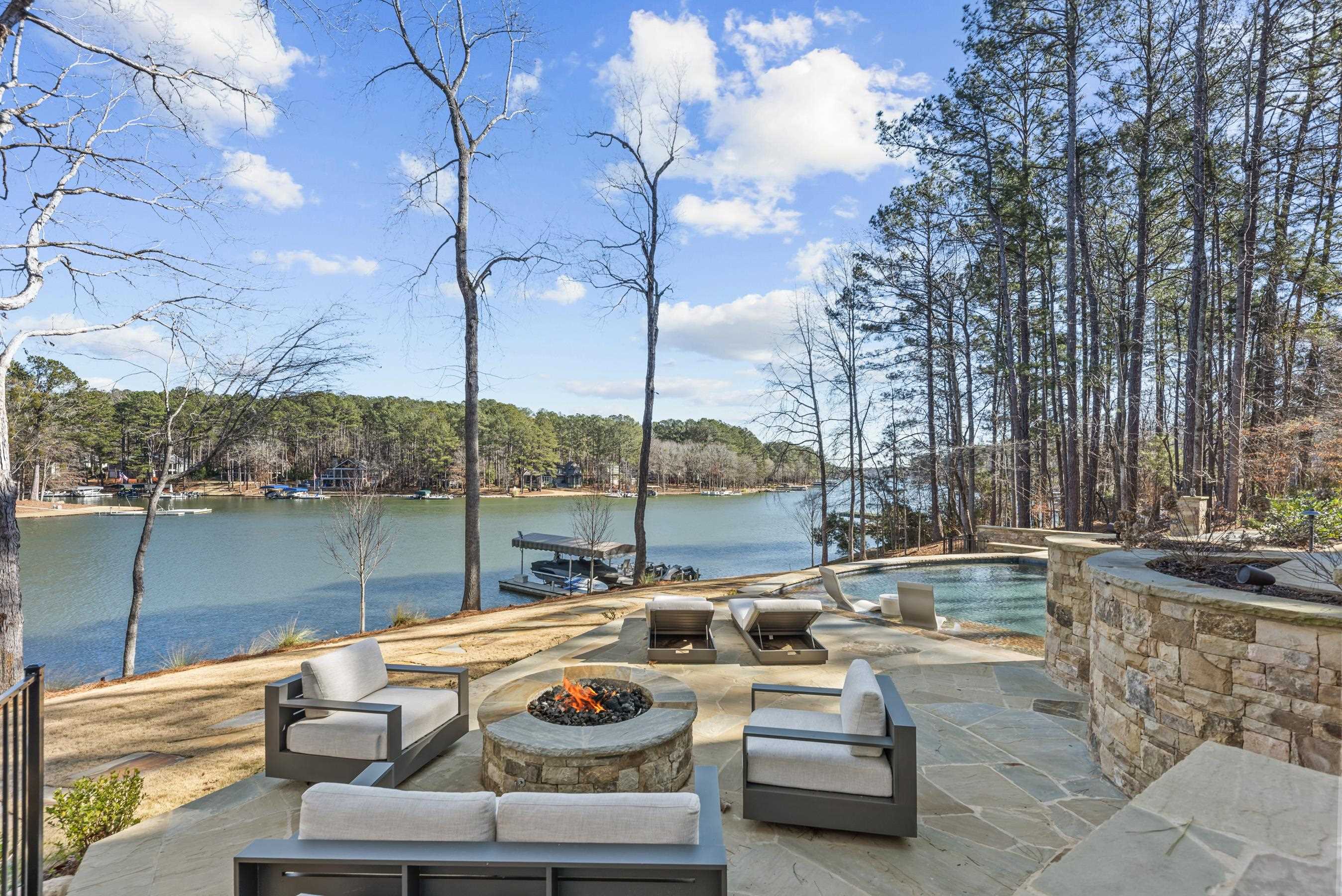 1131 DAVISON DRIVE image 6