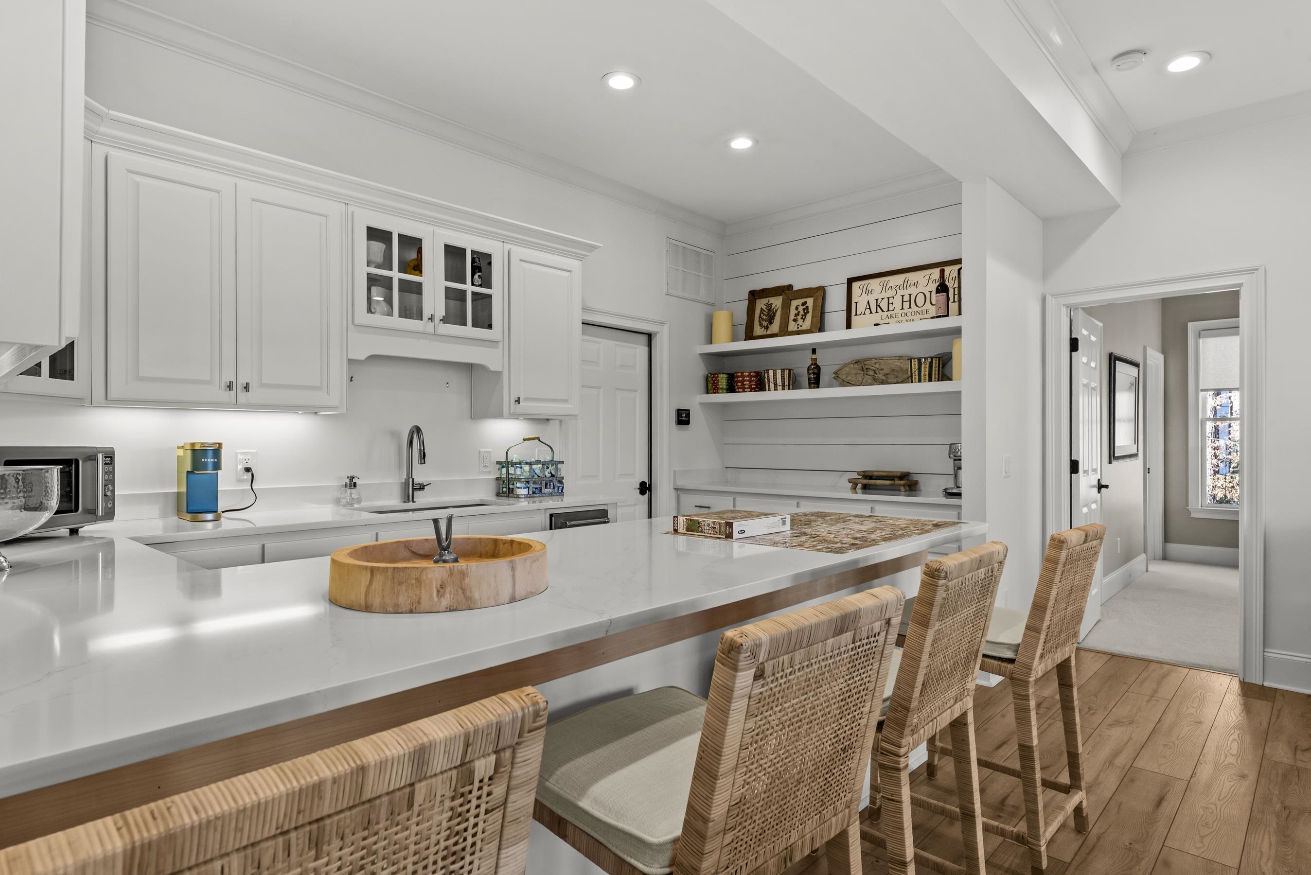 1131 DAVISON DRIVE image 51