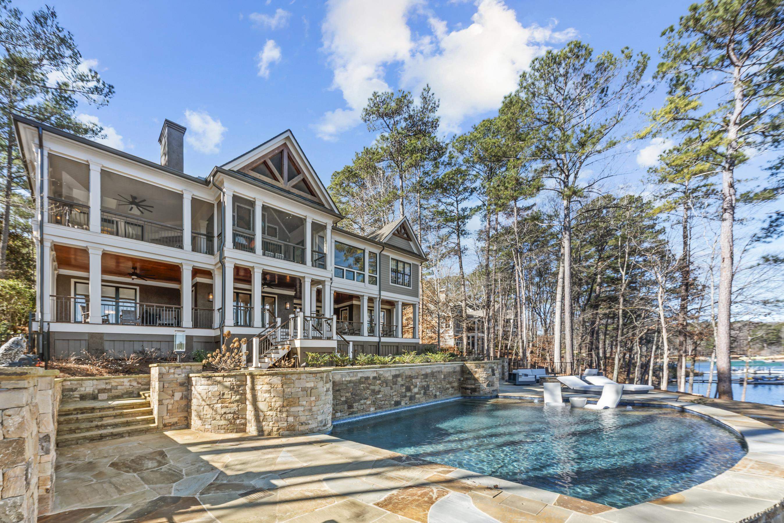 1131 DAVISON DRIVE image 68