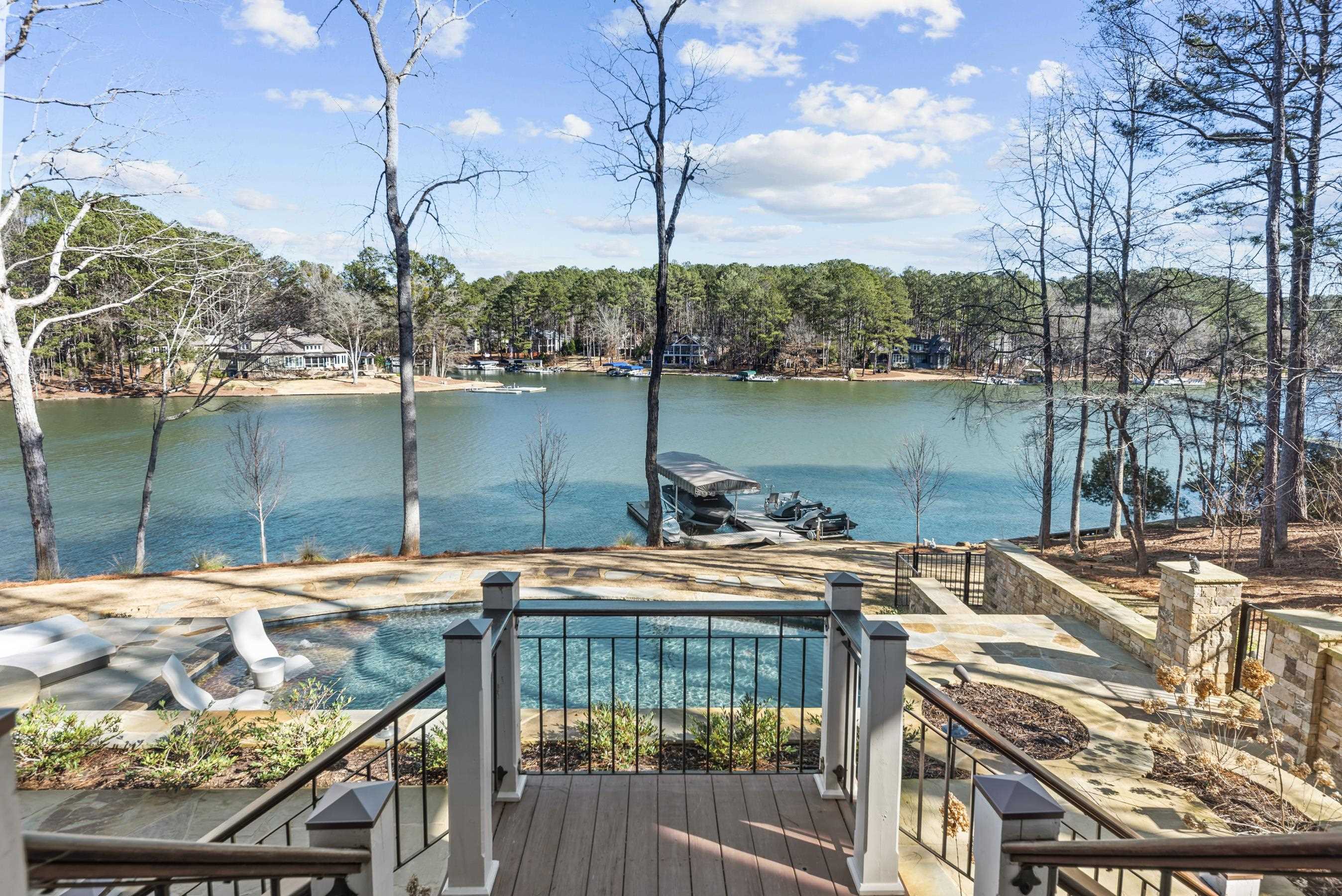 1131 DAVISON DRIVE image 71