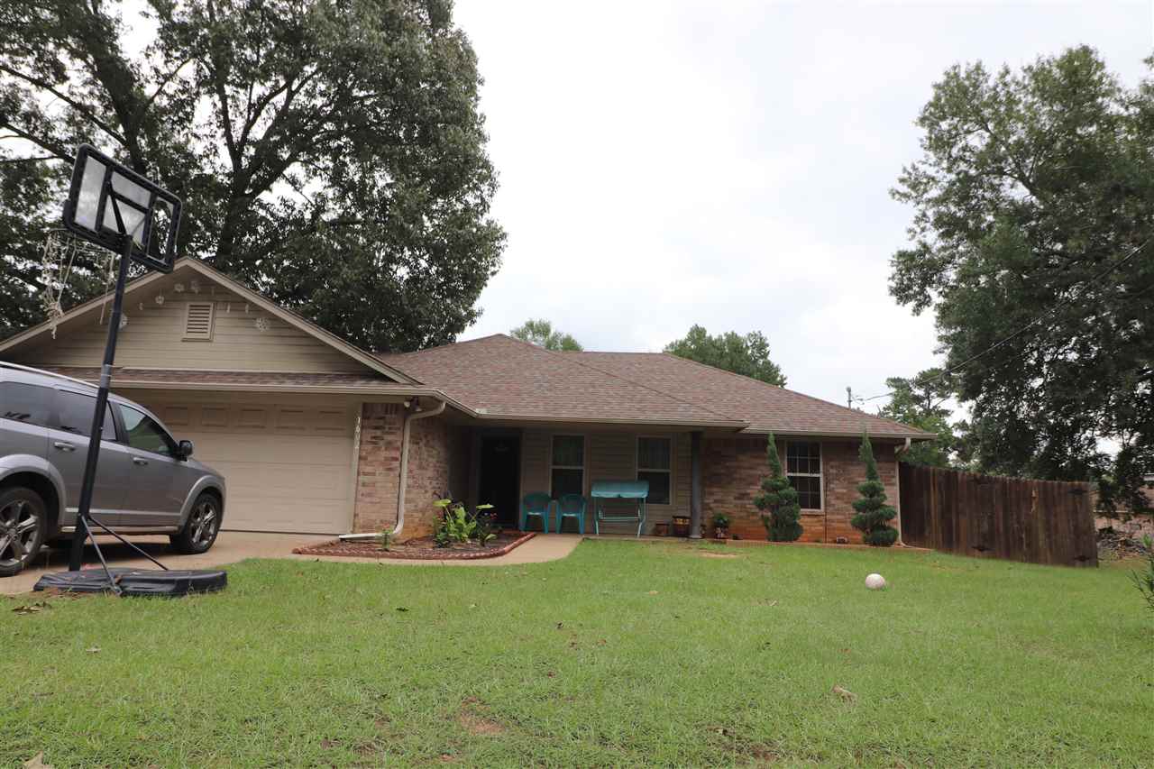 1602 DIASEY N,GLADEWATER, TX 1602 DIASEY N,GLADEWATER, TX