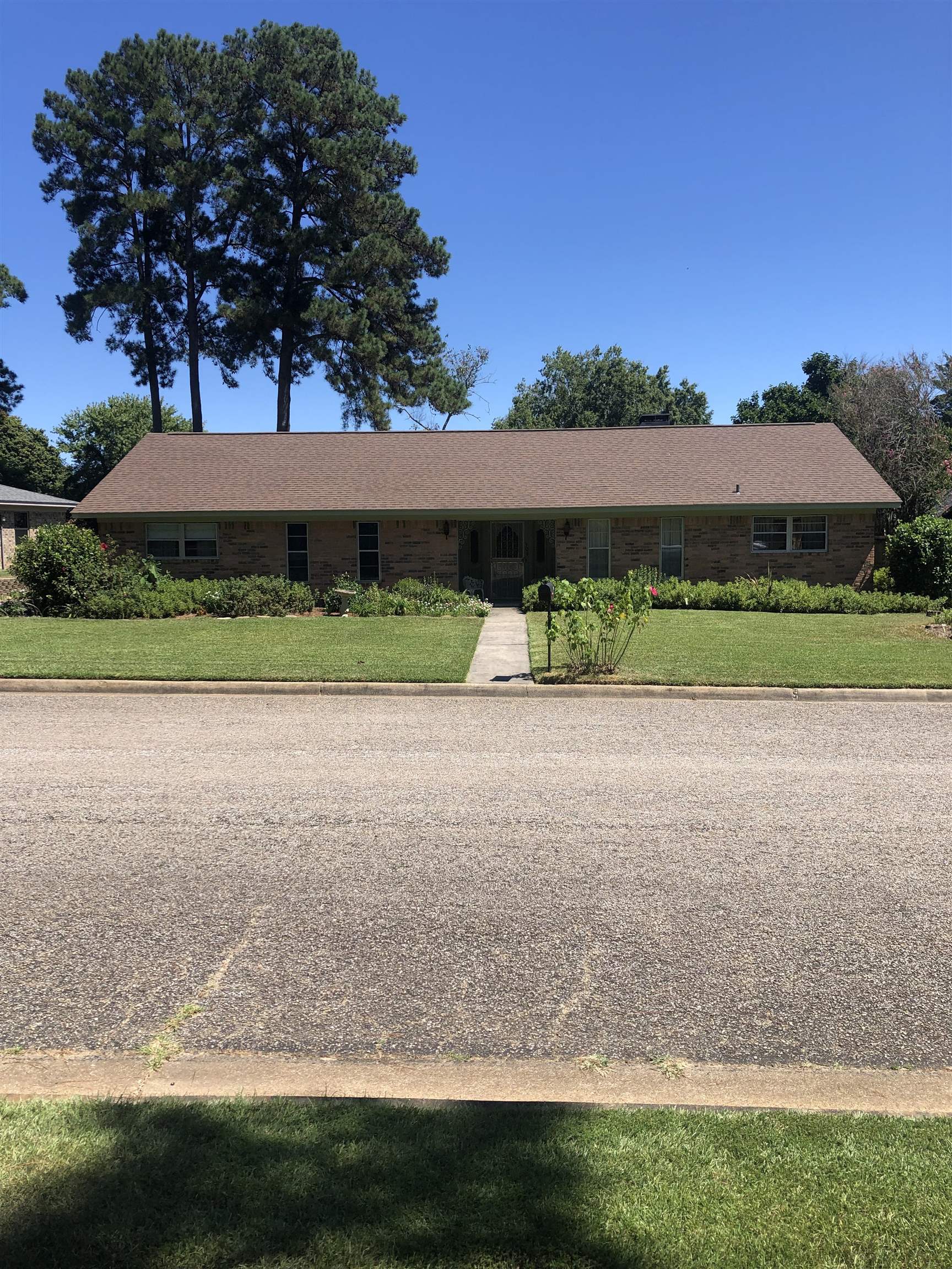 304 Country Club Dr. ,Marshall, TX 304 Country Club Dr. ,Marshall, TX