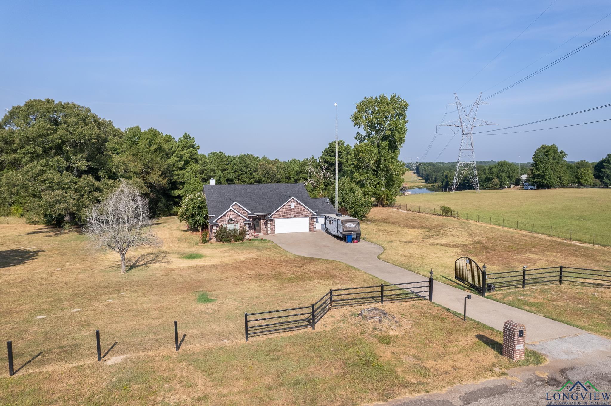 19945 CR 4104, Lindale, TX 75771