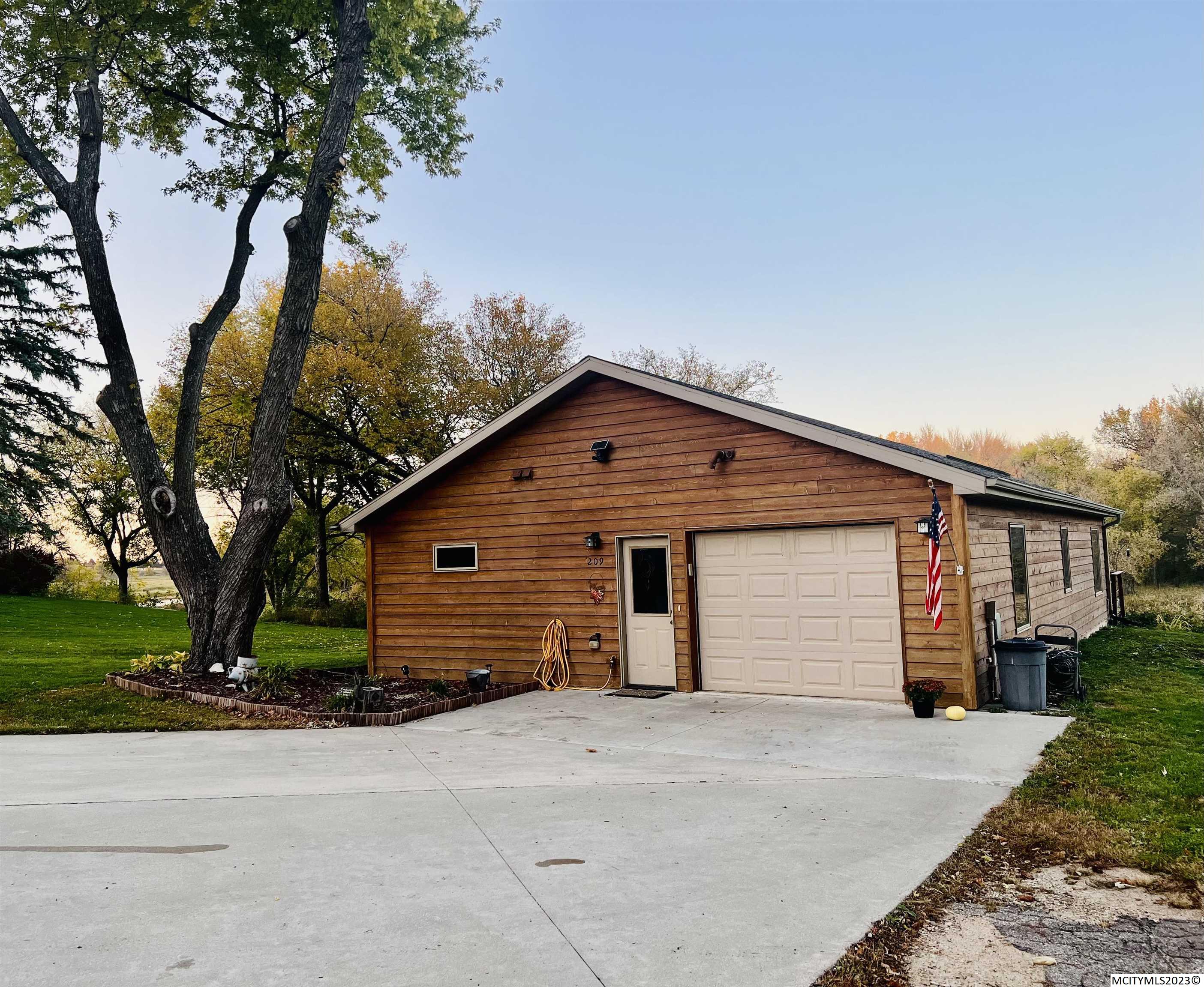 Residential for sale in ROCKFORD, Iowa, 230766