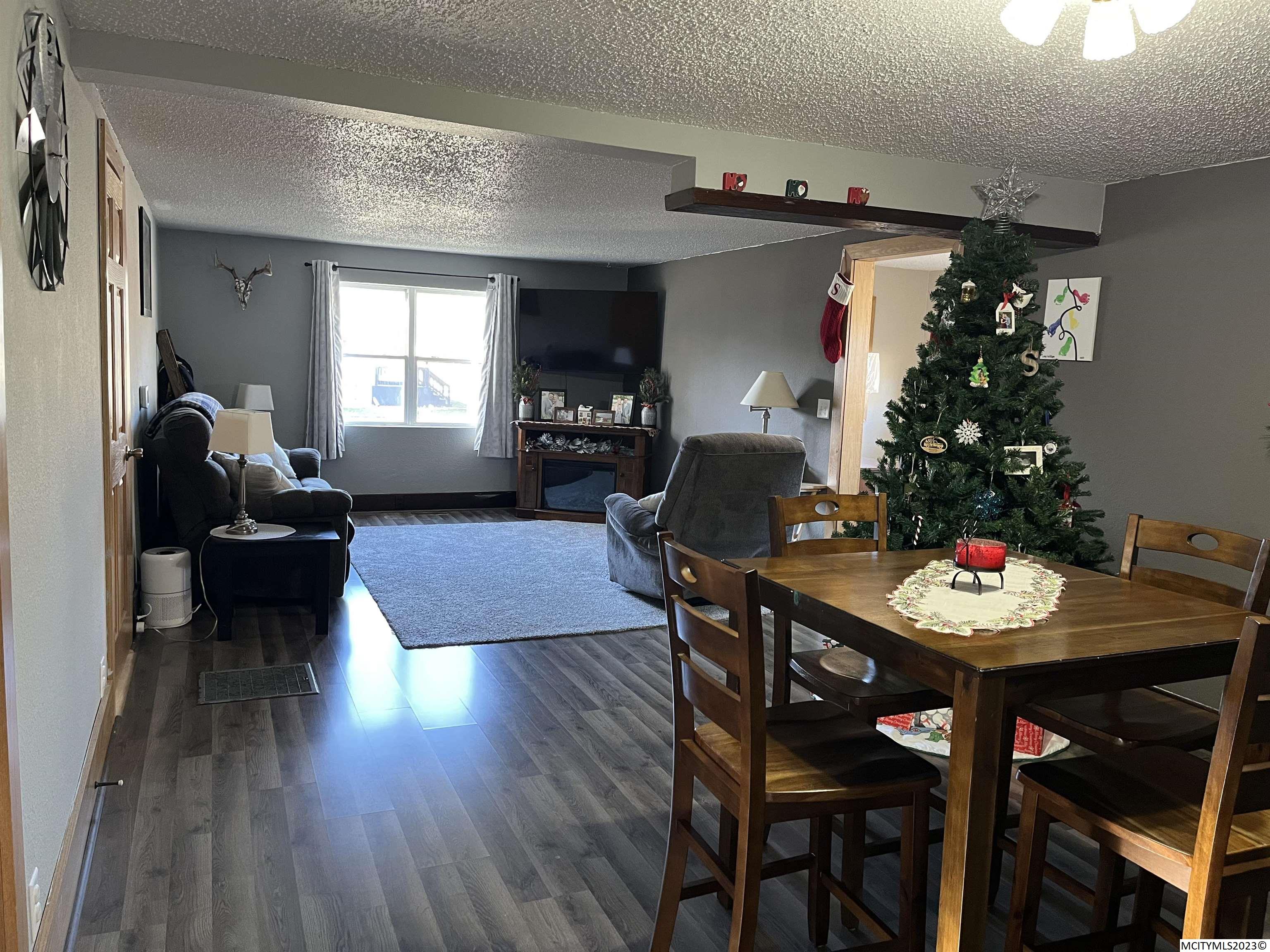 Residential for sale in SHEFFIELD, Iowa, 230877