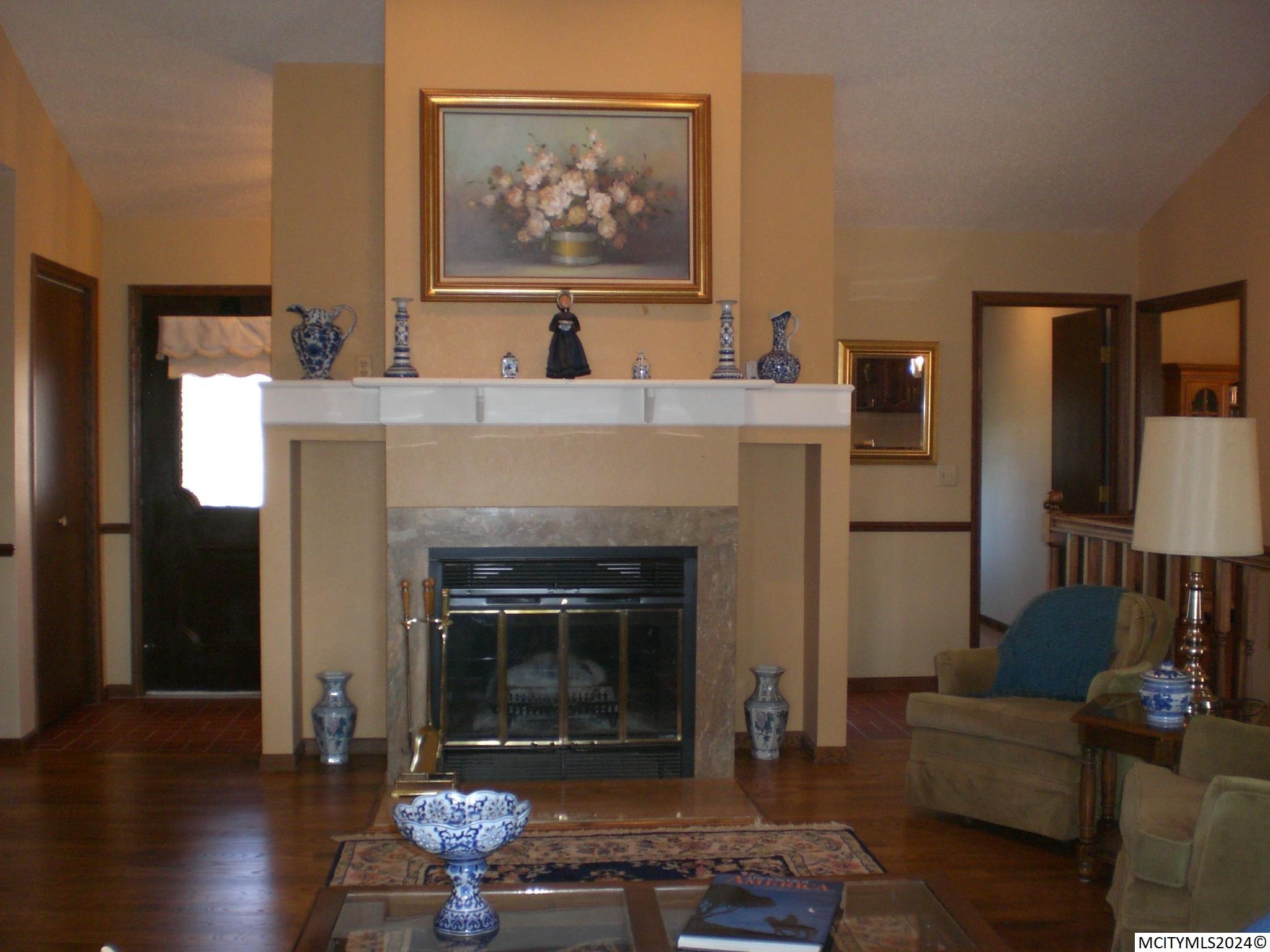 11 Knollwood Ct