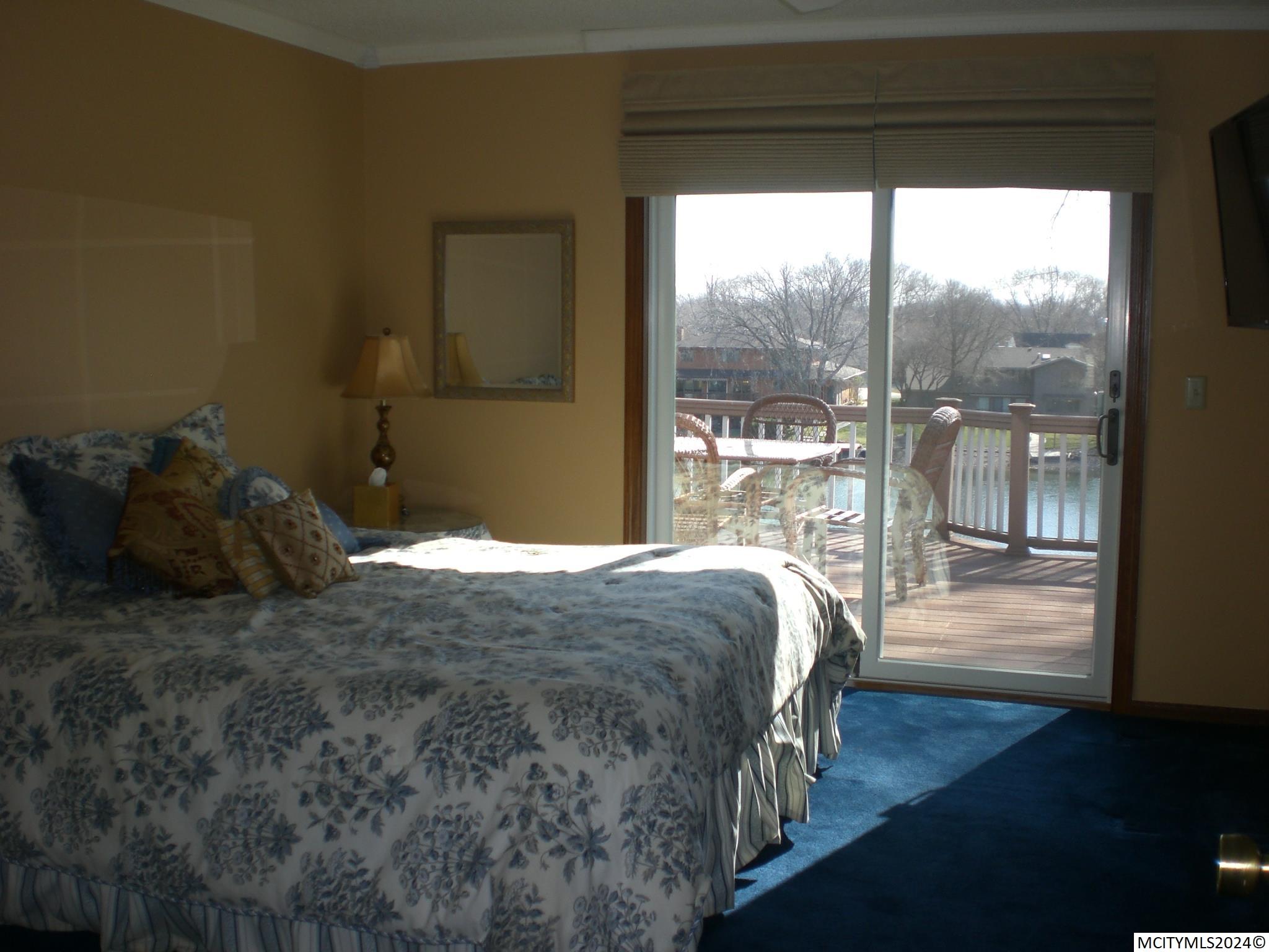 11 Knollwood Ct
