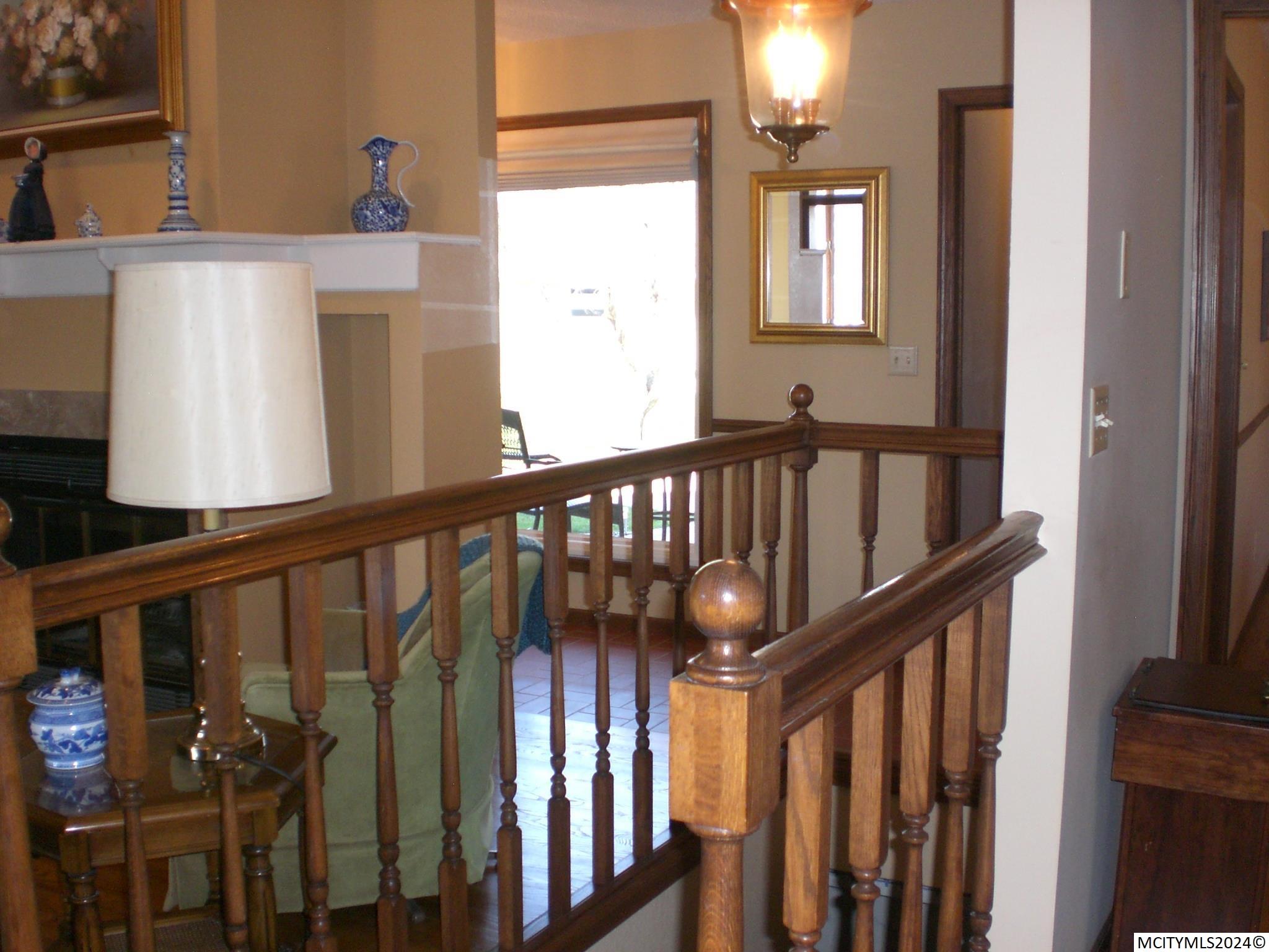 11 Knollwood Ct