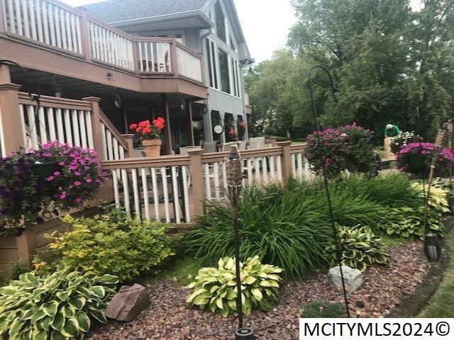 11 Knollwood Ct