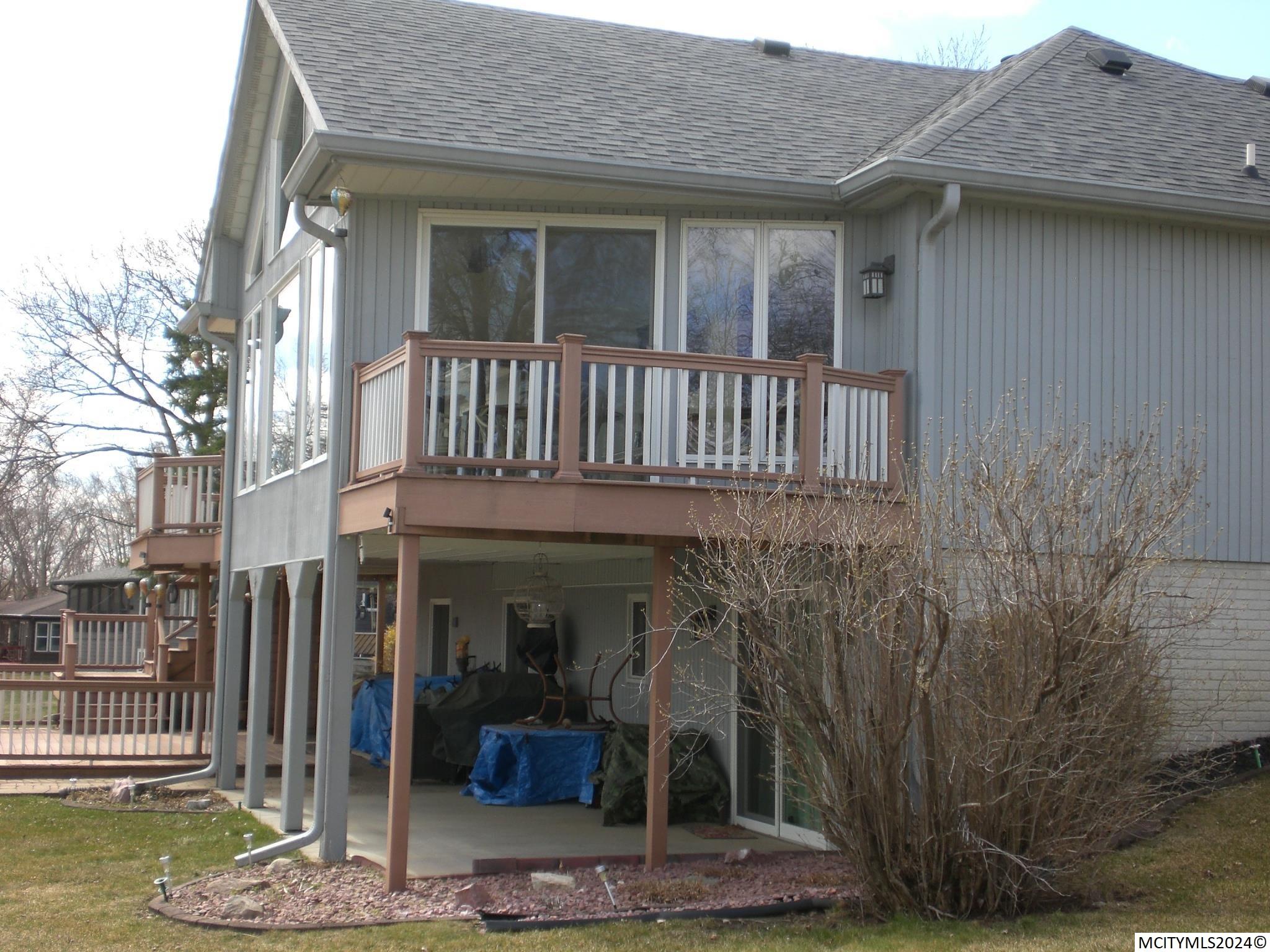 11 Knollwood Ct