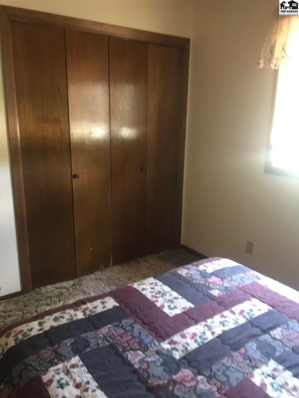 313 E El Dorado Ave