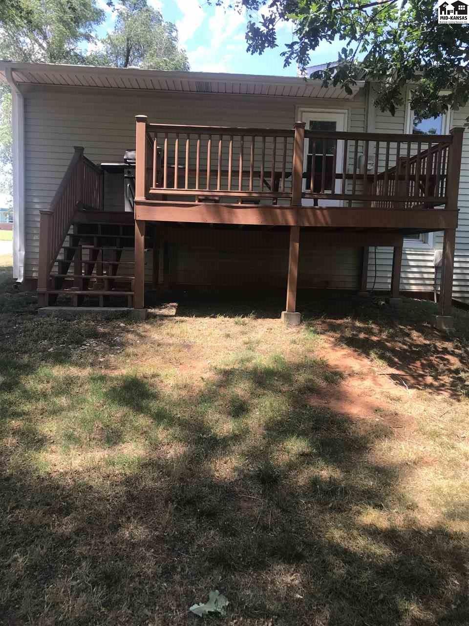 313 E El Dorado Ave