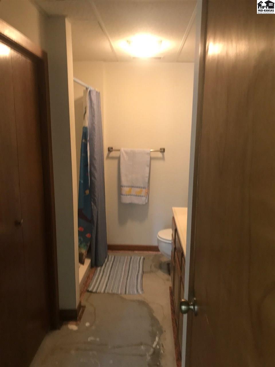 313 E El Dorado Ave