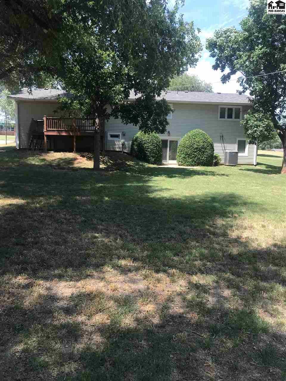 313 E El Dorado Ave