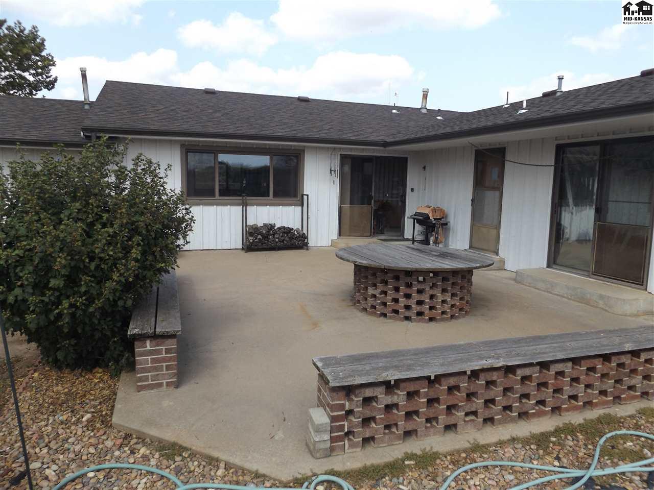 10185 Lake Rd