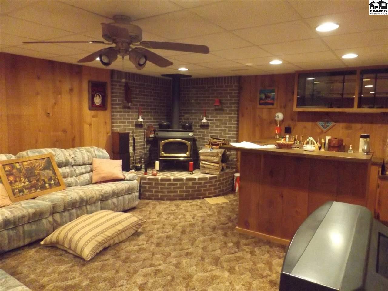 10185 Lake Rd