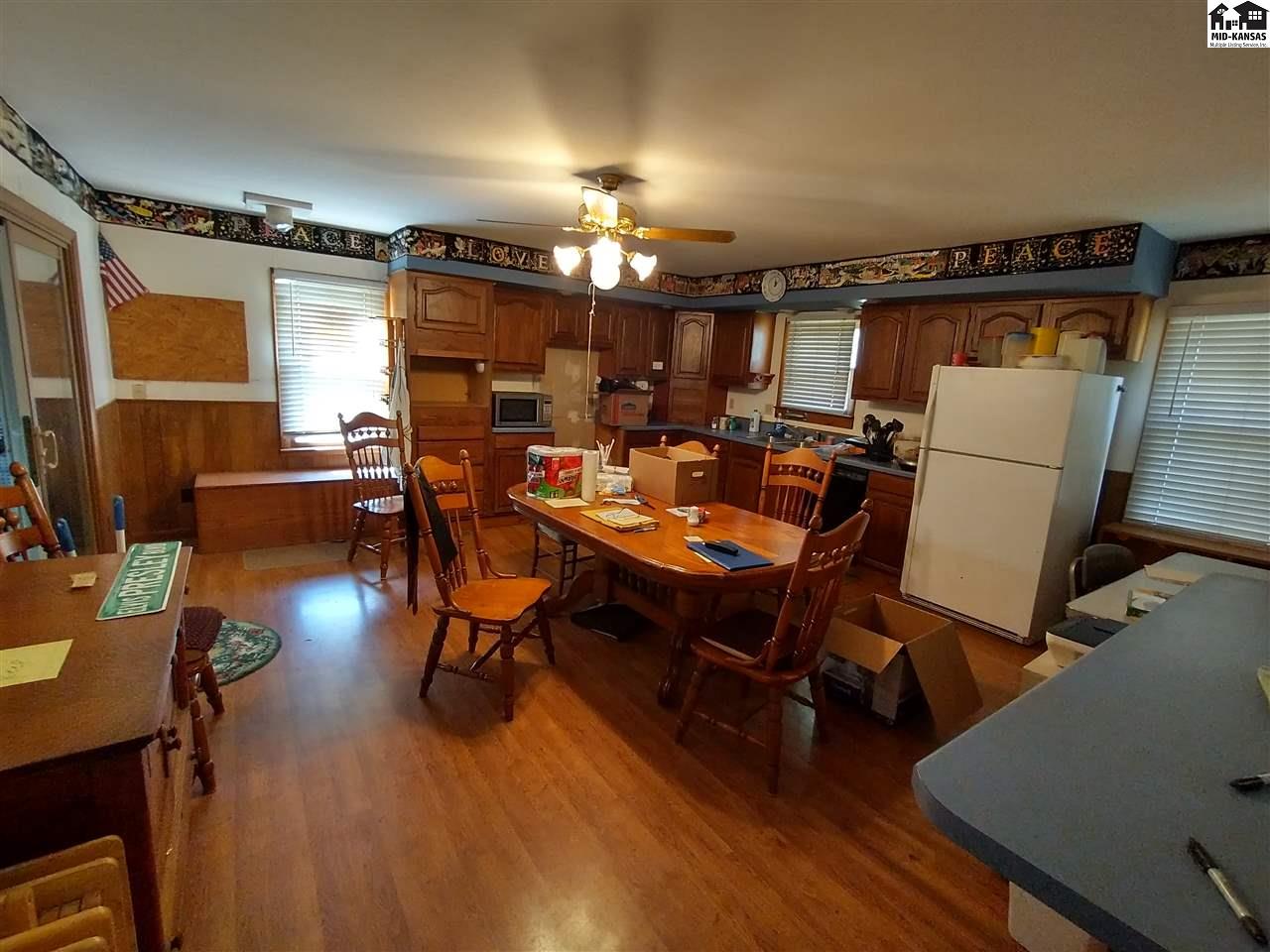 314 N Main St