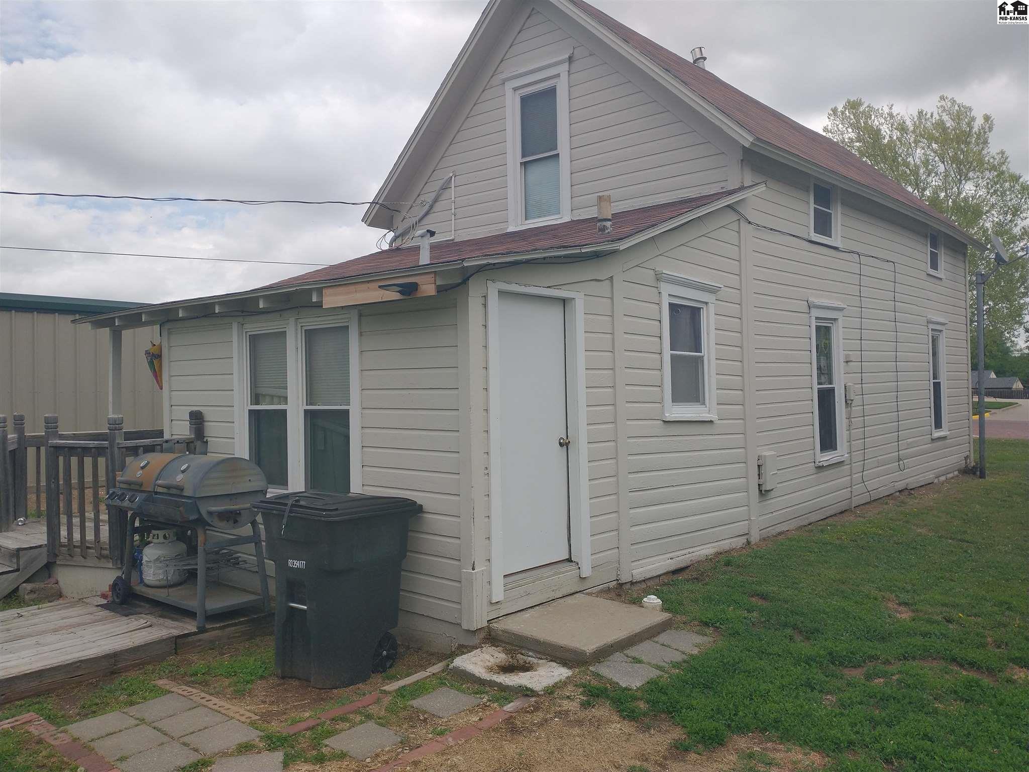 709 S Main
